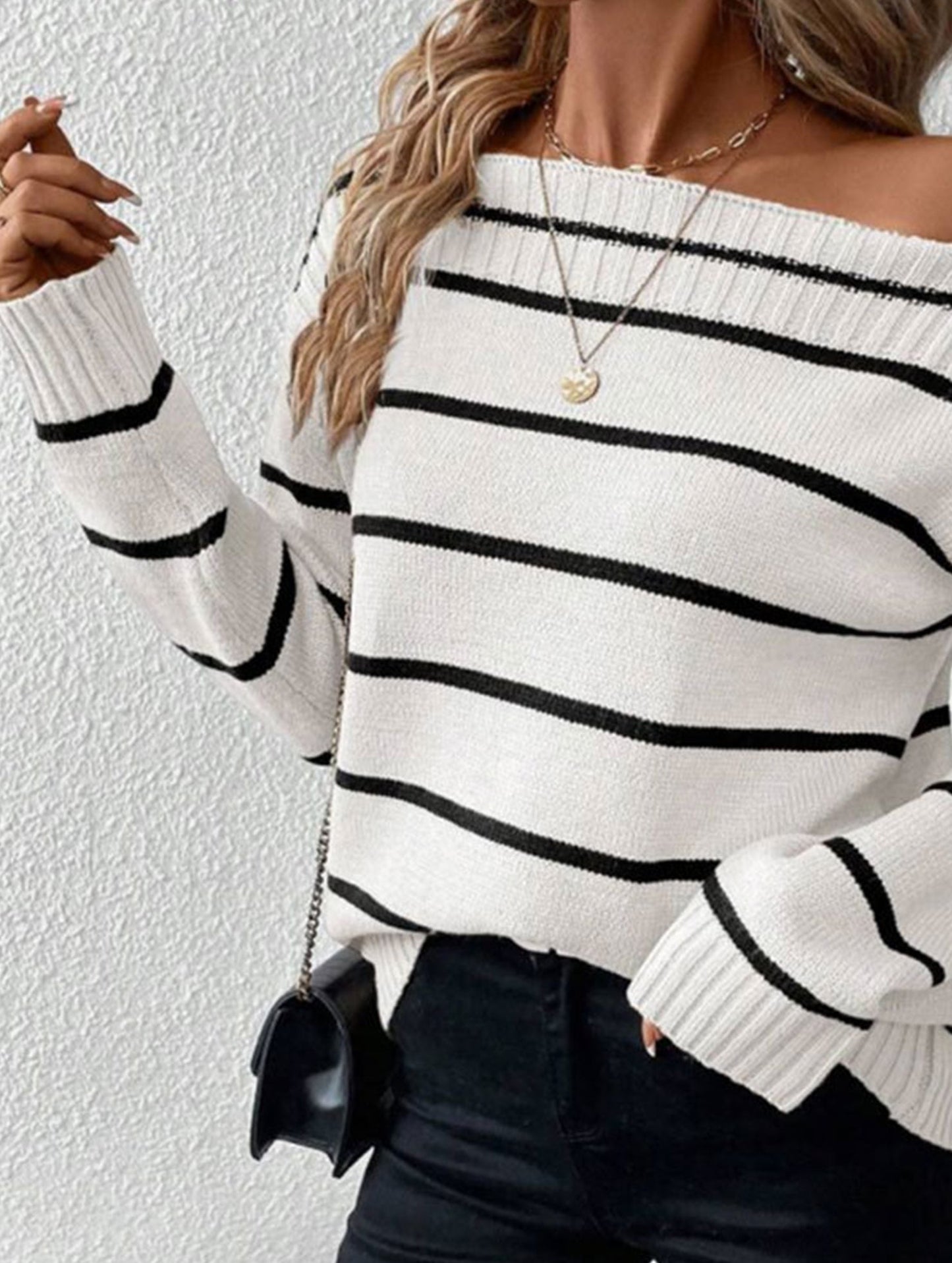 Fashionable and sexy striped boat neck top