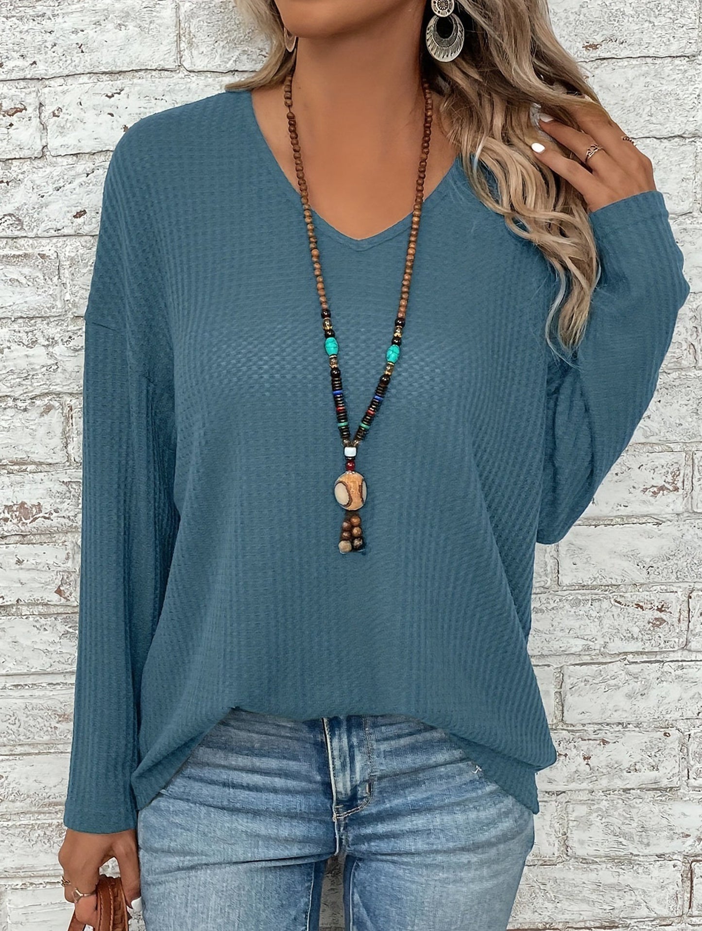 Loose V-neck oversized long-sleeved shirt