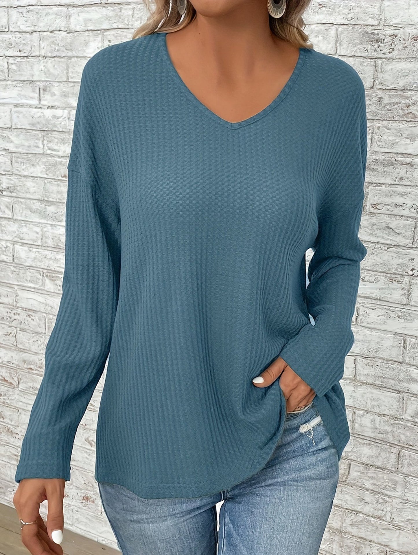 Loose V-neck oversized long-sleeved shirt