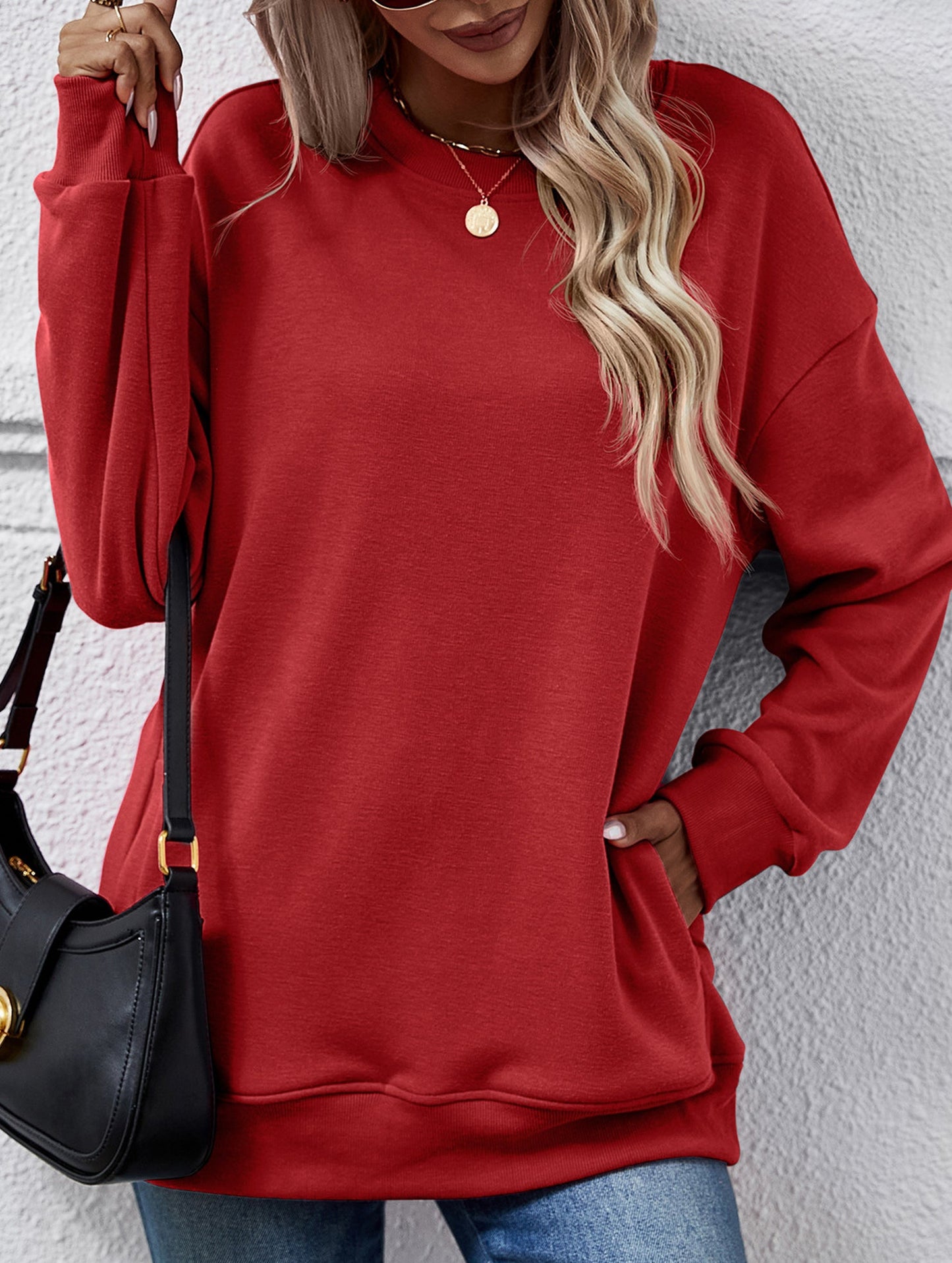 Loose crew neck fleece sweatshirt