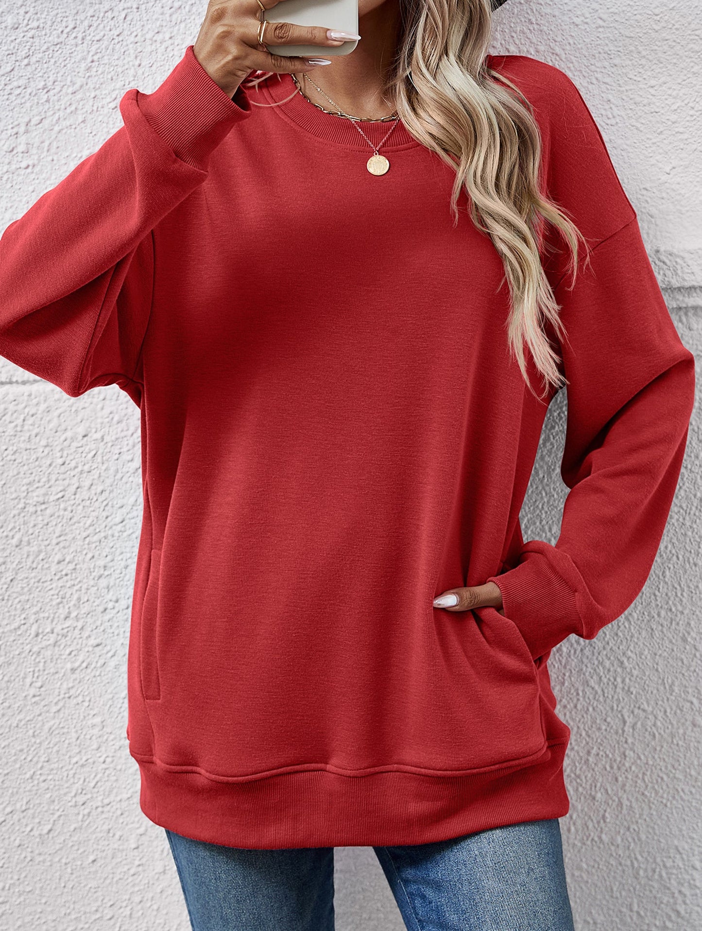 Loose crew neck fleece sweatshirt