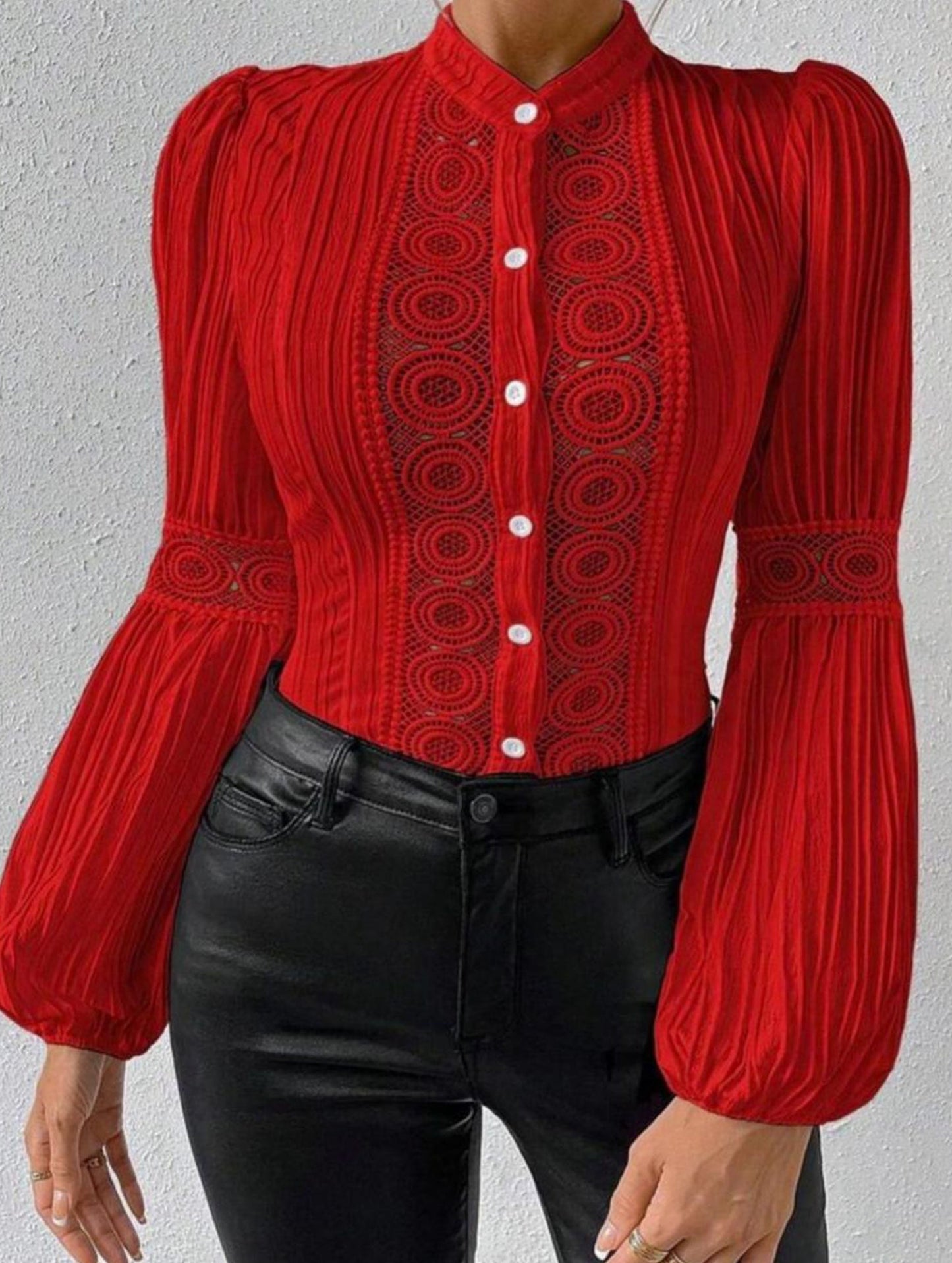 Lace-paneled long-sleeved stand-up collar shirt