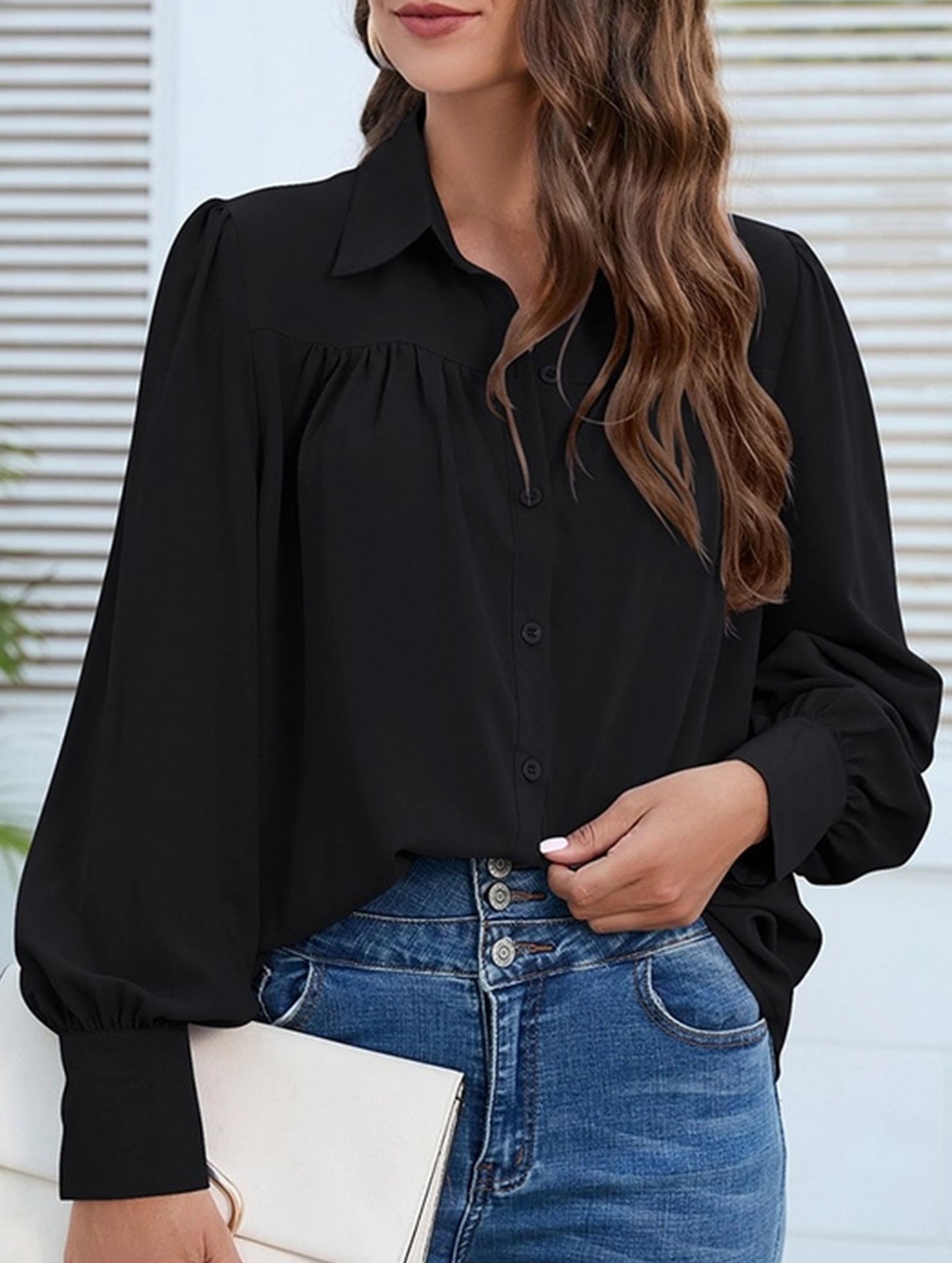 BUTTON DOWN DAILY BASIC BLOUSE