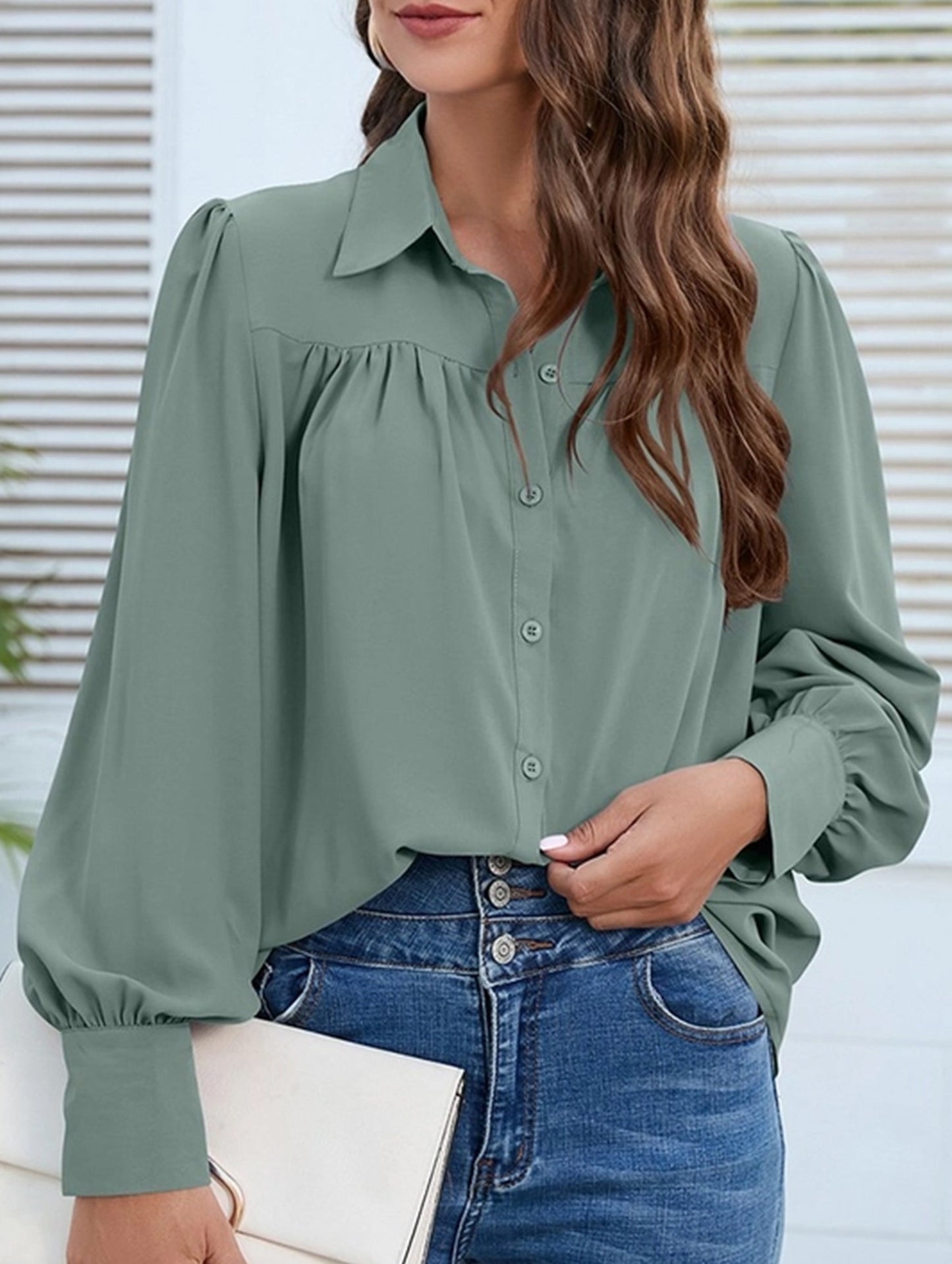 BUTTON DOWN DAILY BASIC BLOUSE