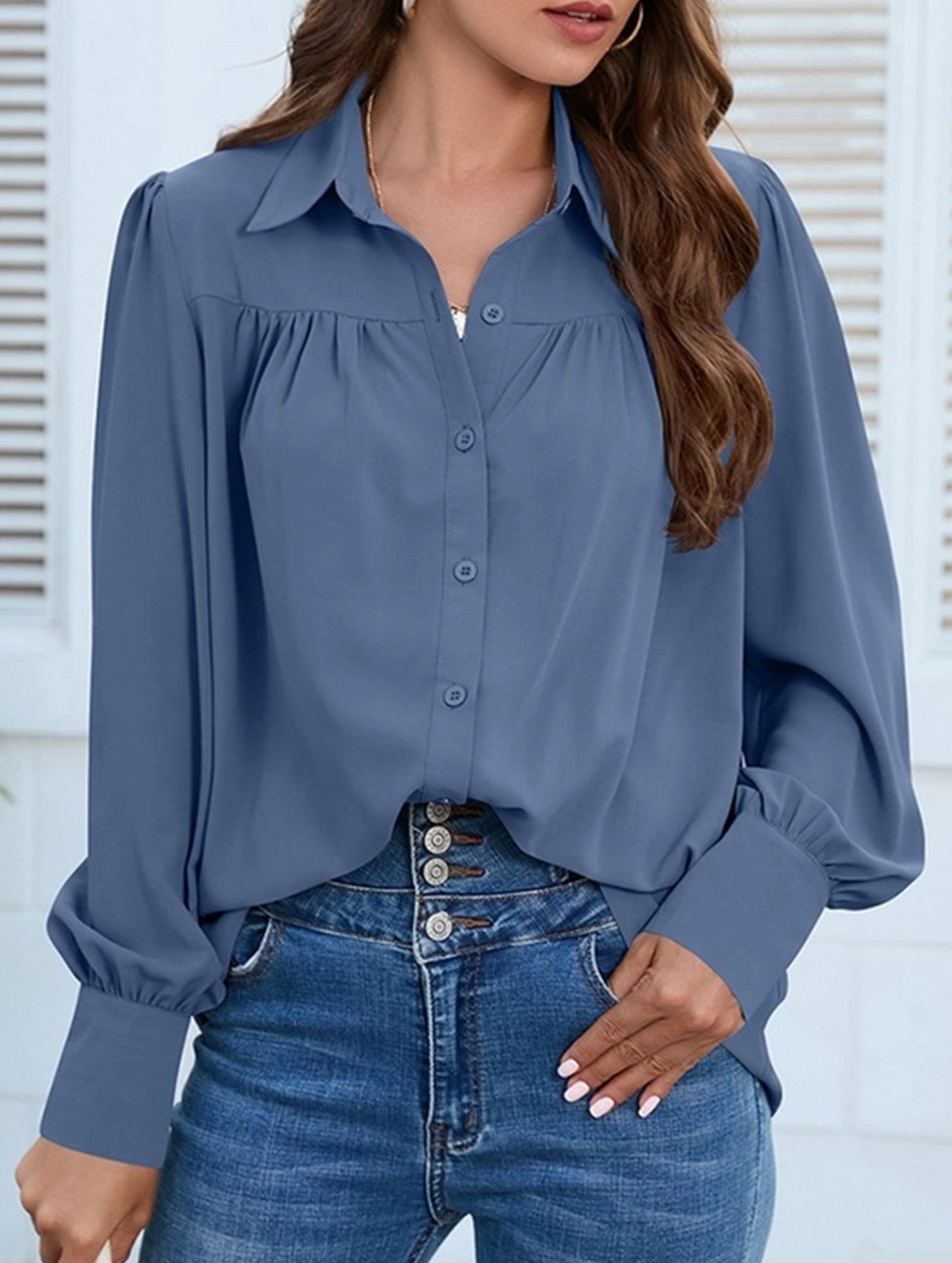 BUTTON DOWN DAILY BASIC BLOUSE