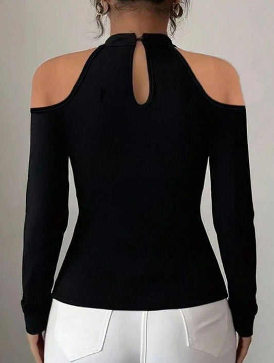 Cutout Off-the-Shoulder Applique Slim-Fit Top