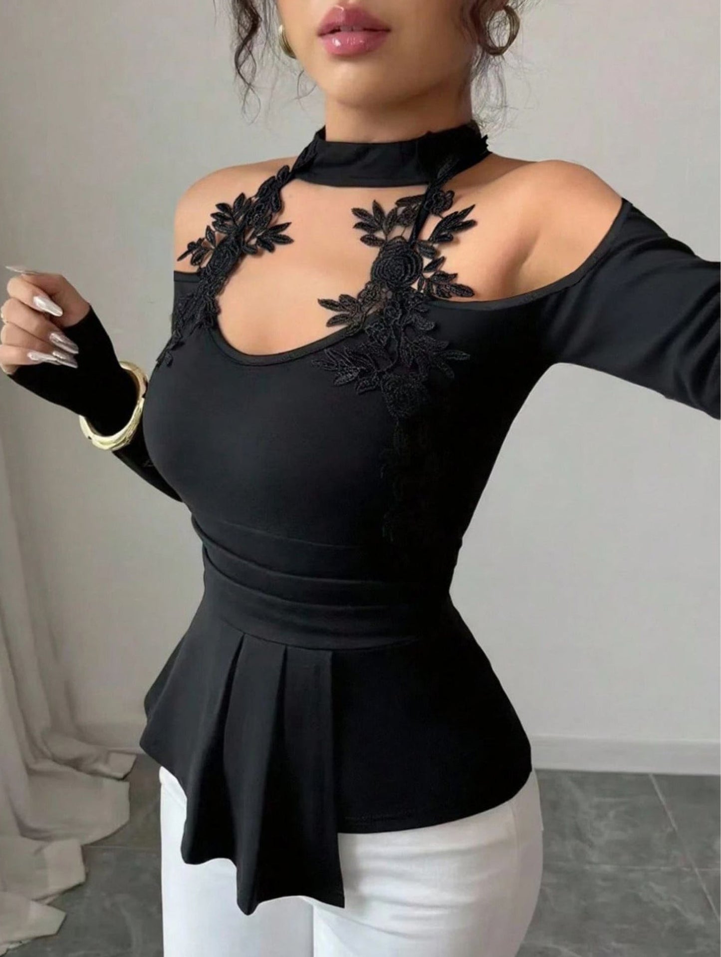Cutout Off-the-Shoulder Applique Slim-Fit Top