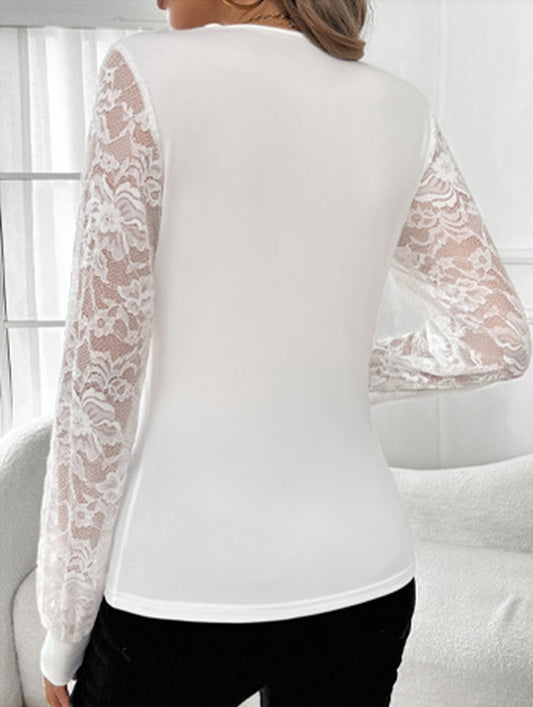 V-neck lace paneled rhinestone T-shirt