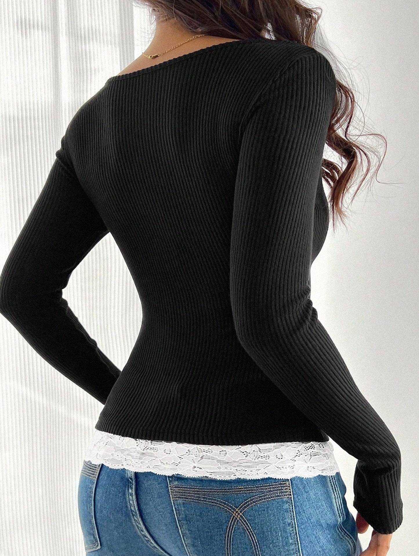 Simple square lace single-breasted slim-fit top