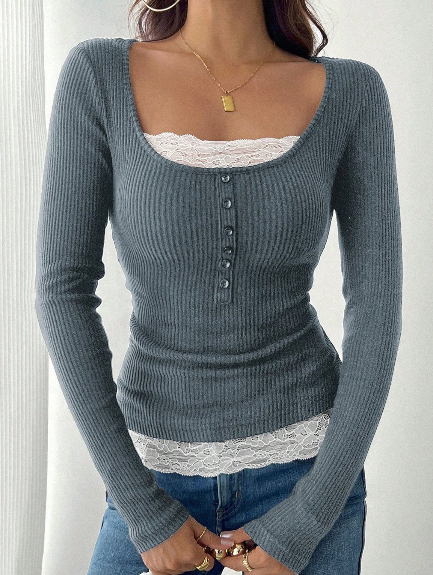 Simple square lace single-breasted slim-fit top