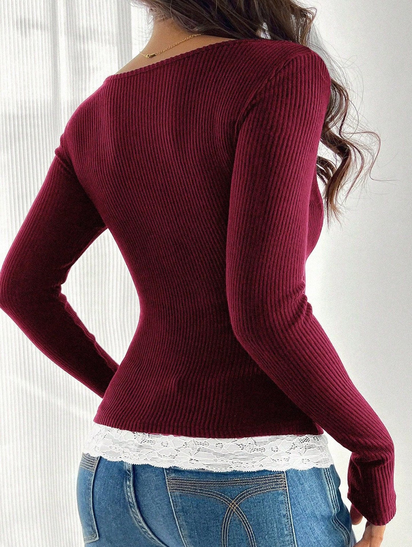 Simple square lace single-breasted slim-fit top