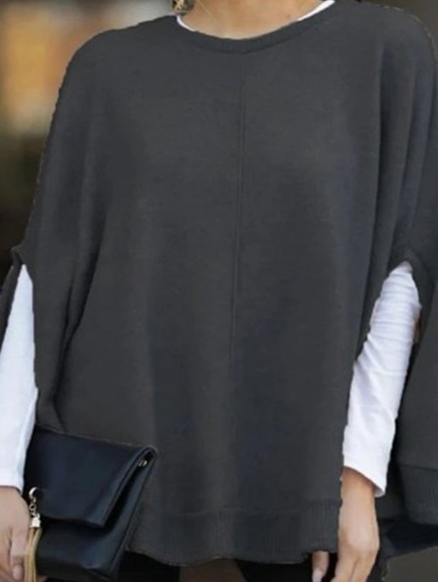 Fashionable loose batwing sleeve knitted top