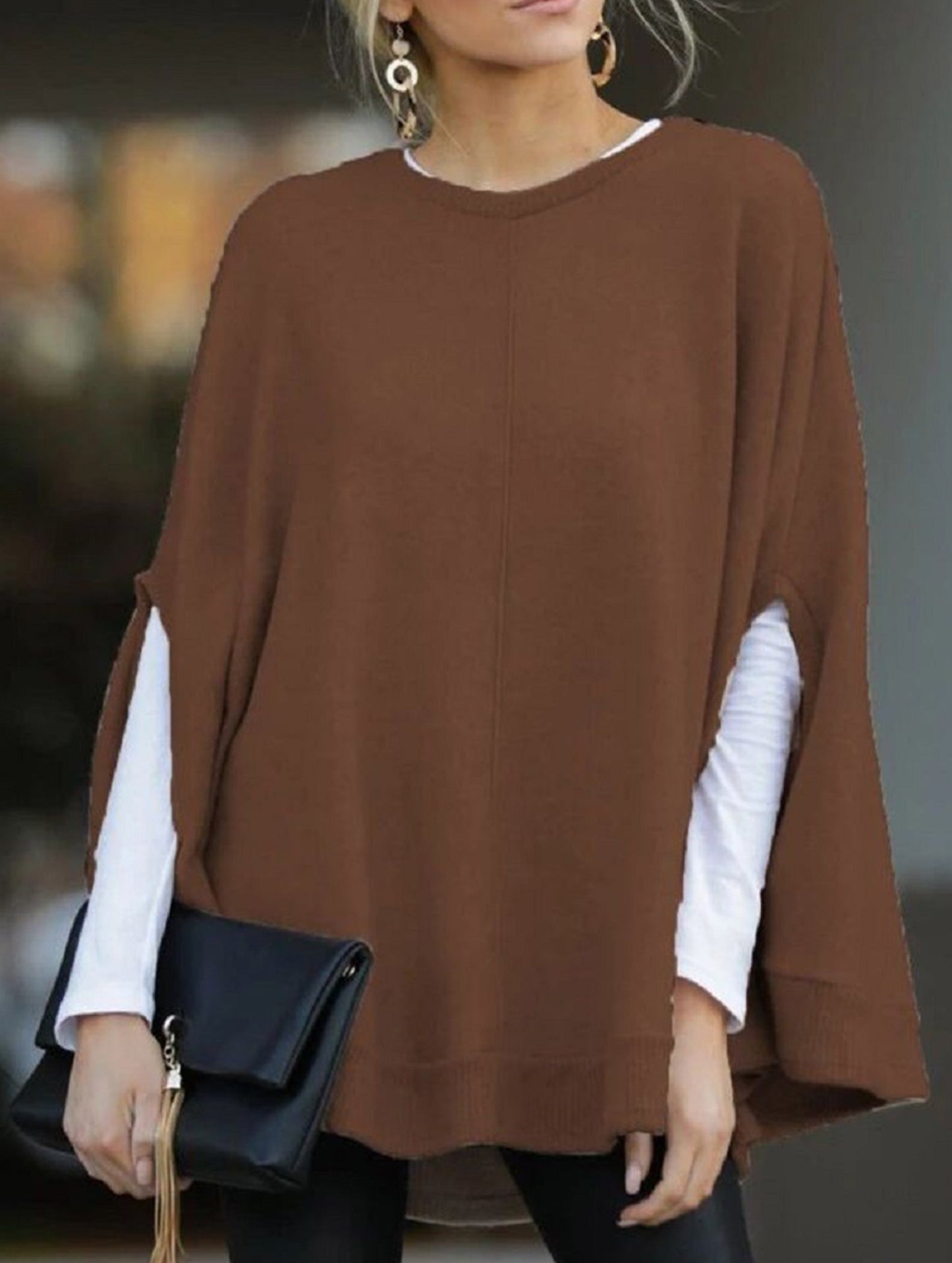 Fashionable loose batwing sleeve knitted top