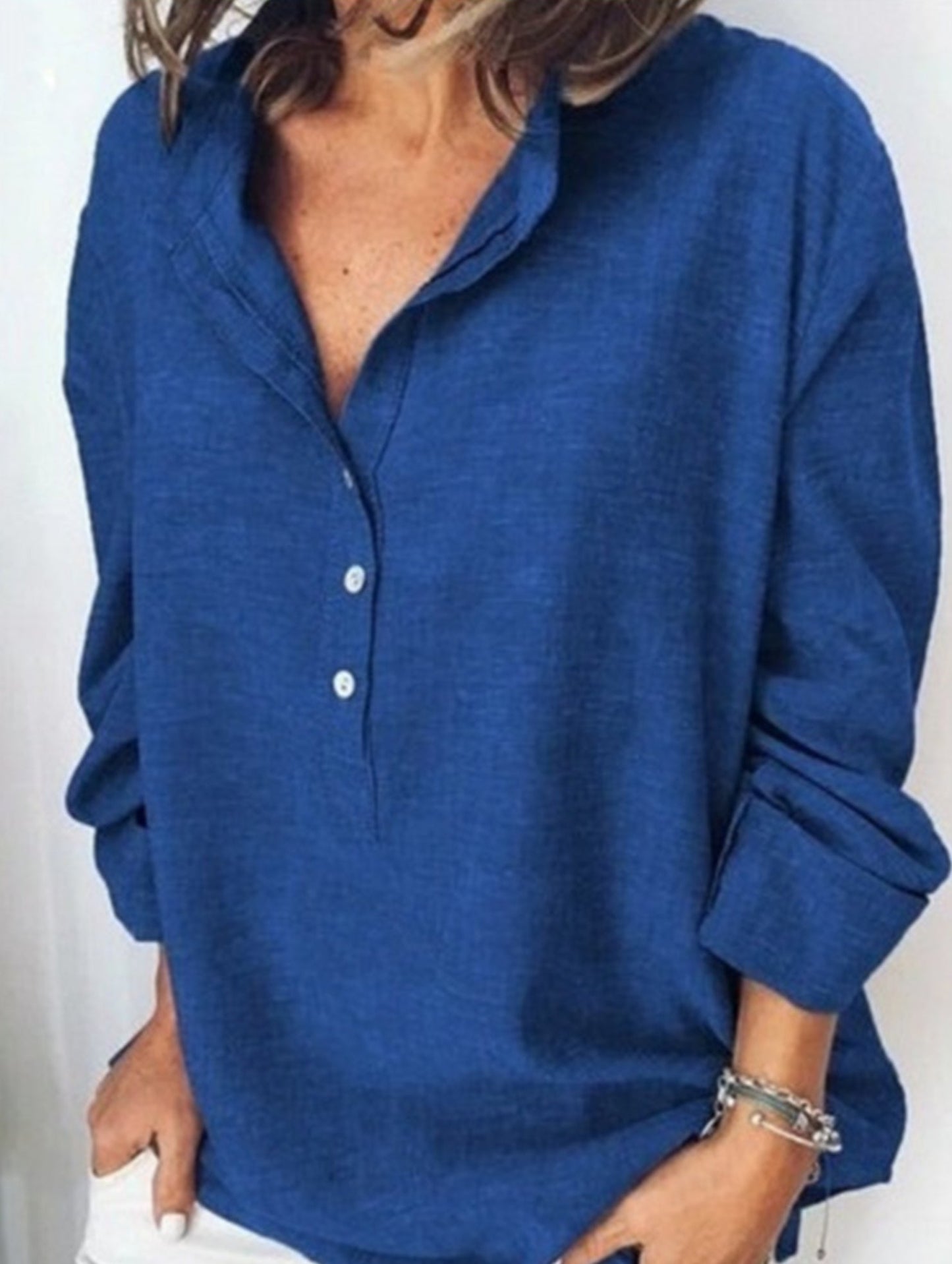 Loose long-sleeved casual shirt
