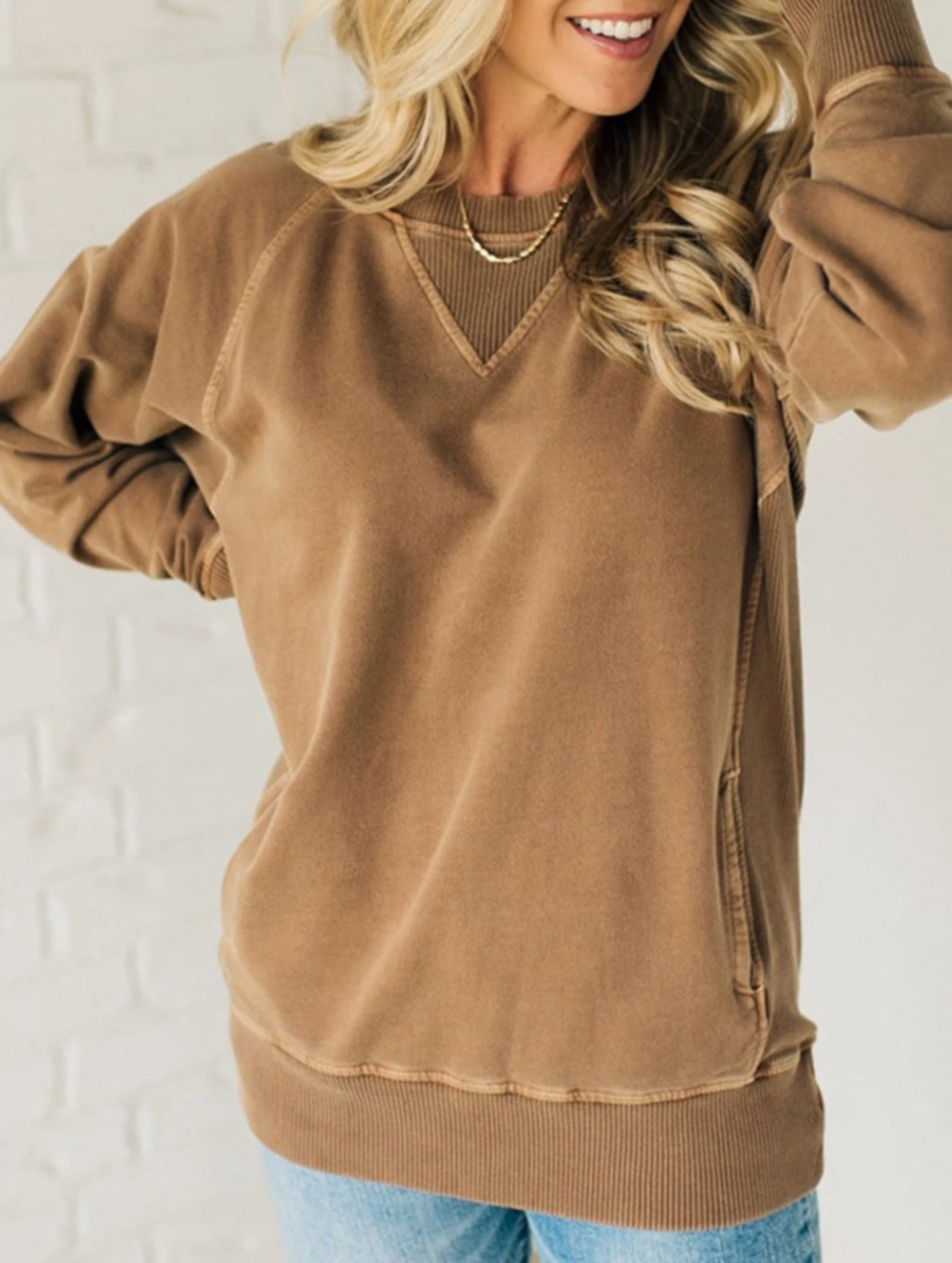 Women's ribbed sleeve loose pullover sweatshirt