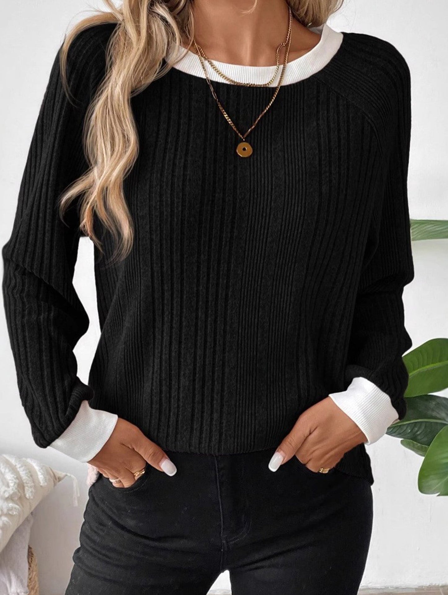 Crew neck long sleeve ribbed warm sweater