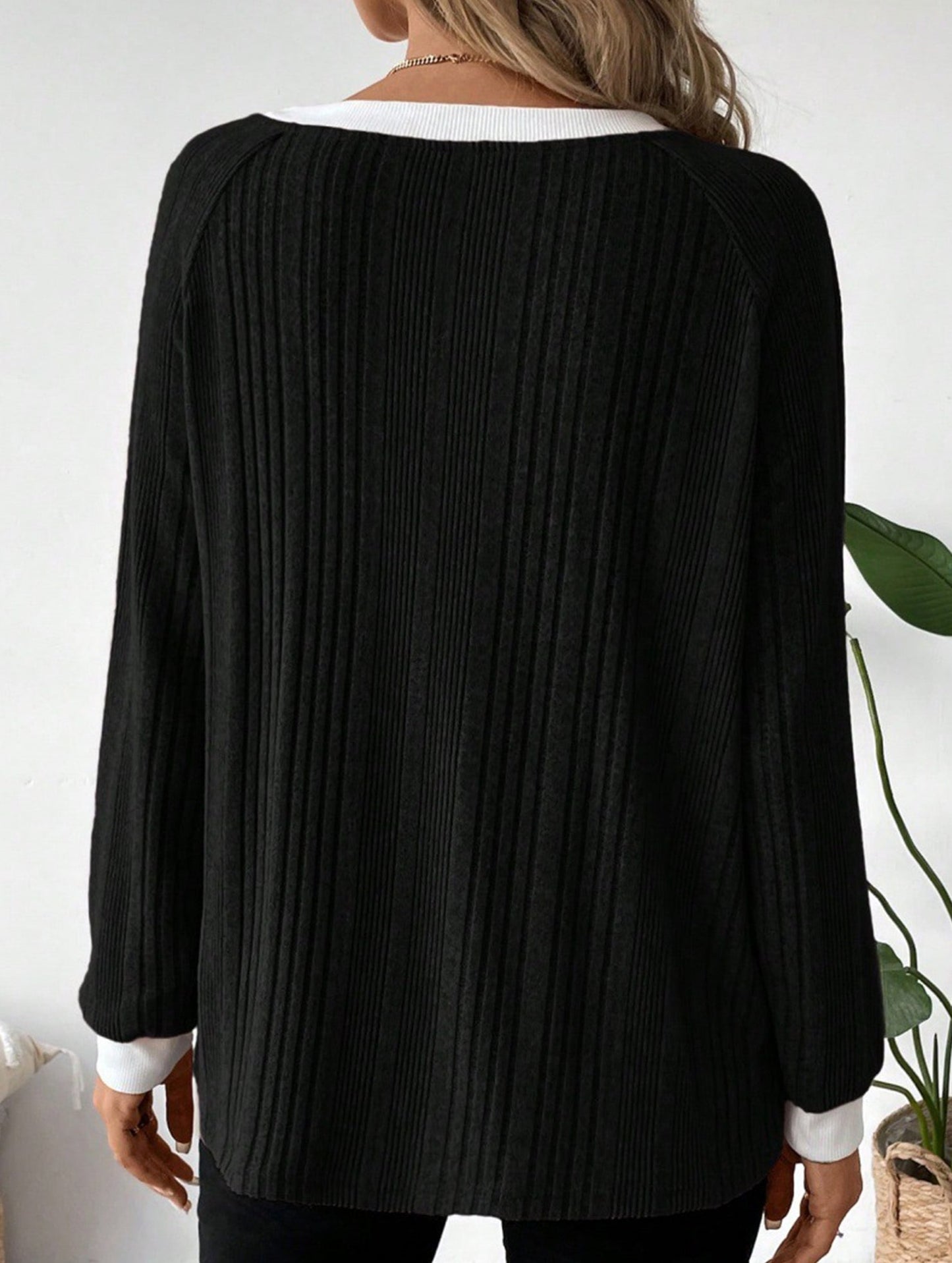 Crew neck long sleeve ribbed warm sweater