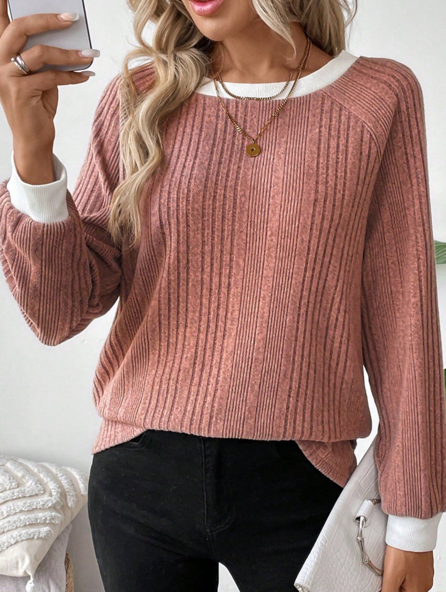 Crew neck long sleeve ribbed warm sweater