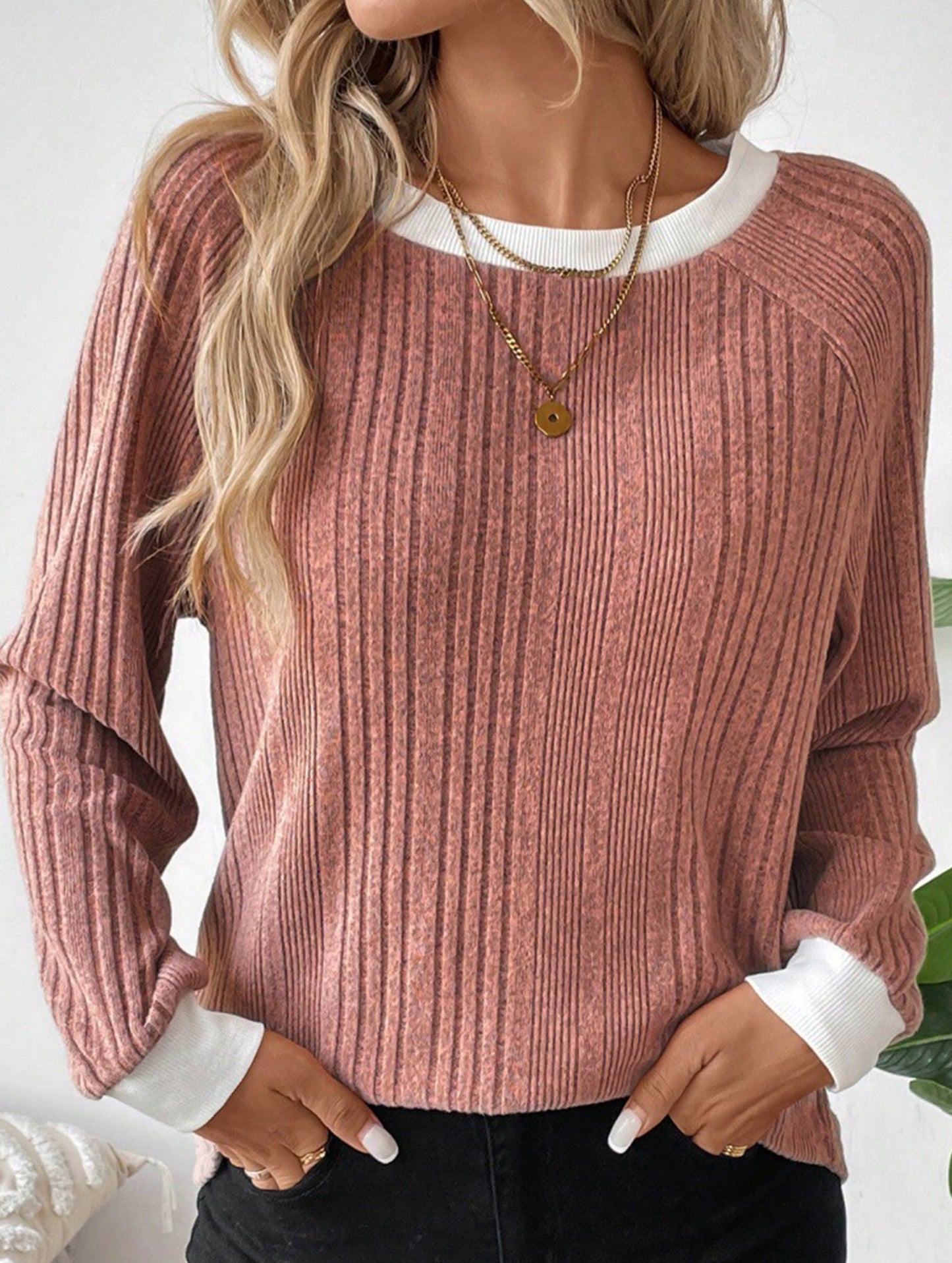 Crew neck long sleeve ribbed warm sweater
