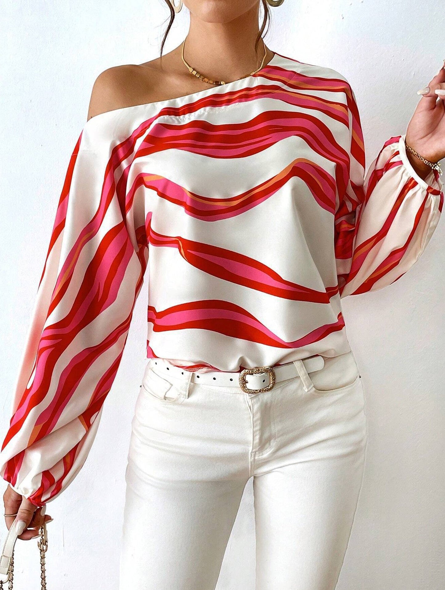 Off-the-shoulder boat neck printed loose shirt