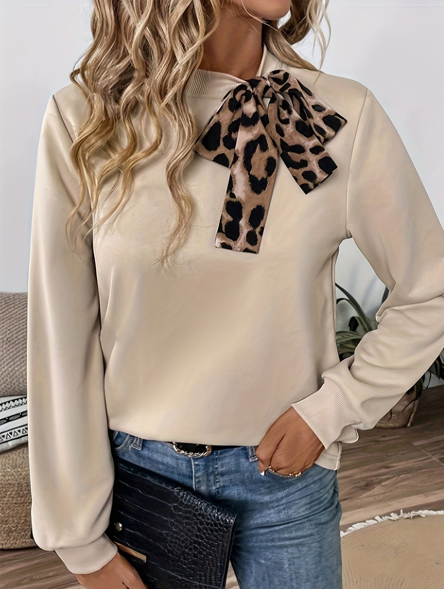 Leopard print lace-up round neck loose casual top