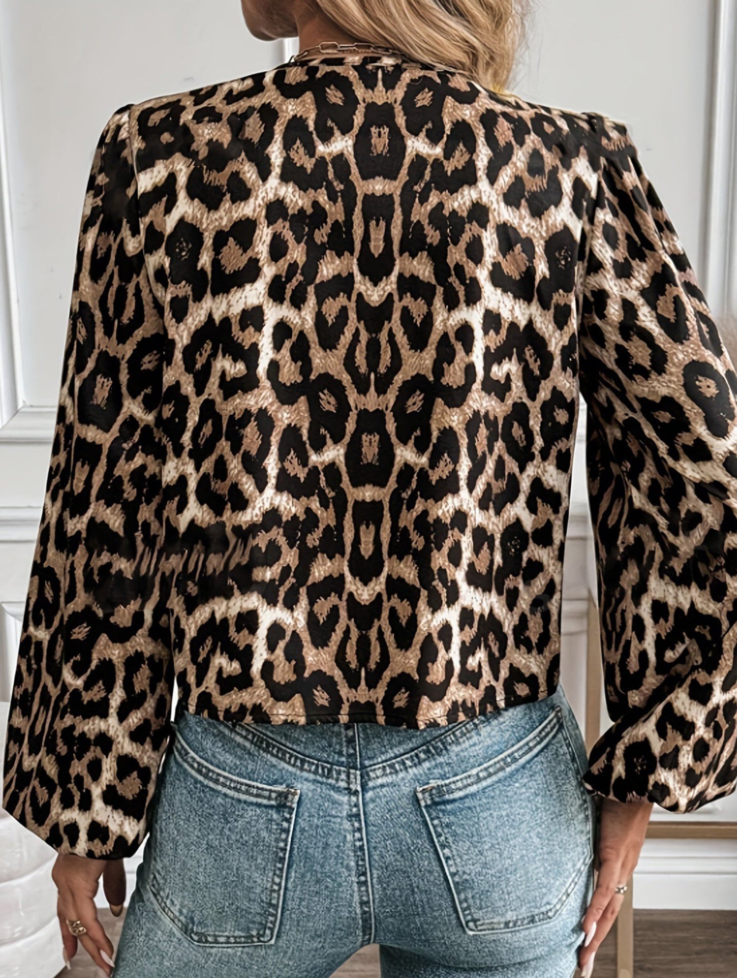 Casual leopard print tie shirt