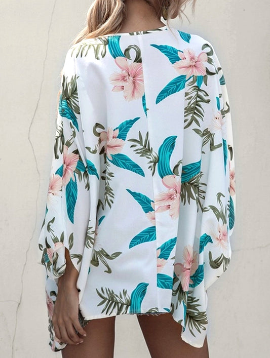 V Neck Printed Bat Sleeve Top with Loose Baggy Fit