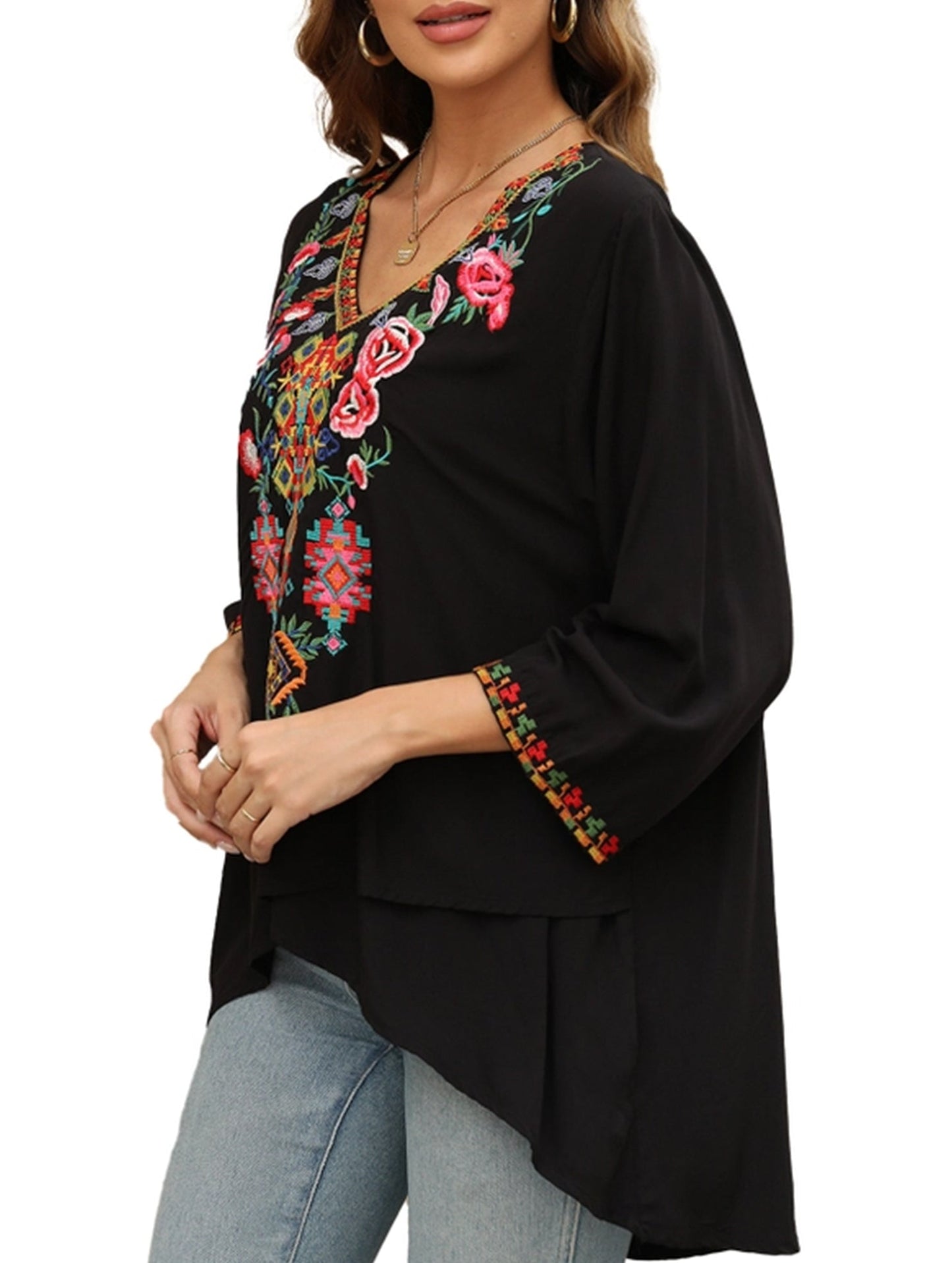 COTTON V-NECK STYLE EMBROIDERED TOP