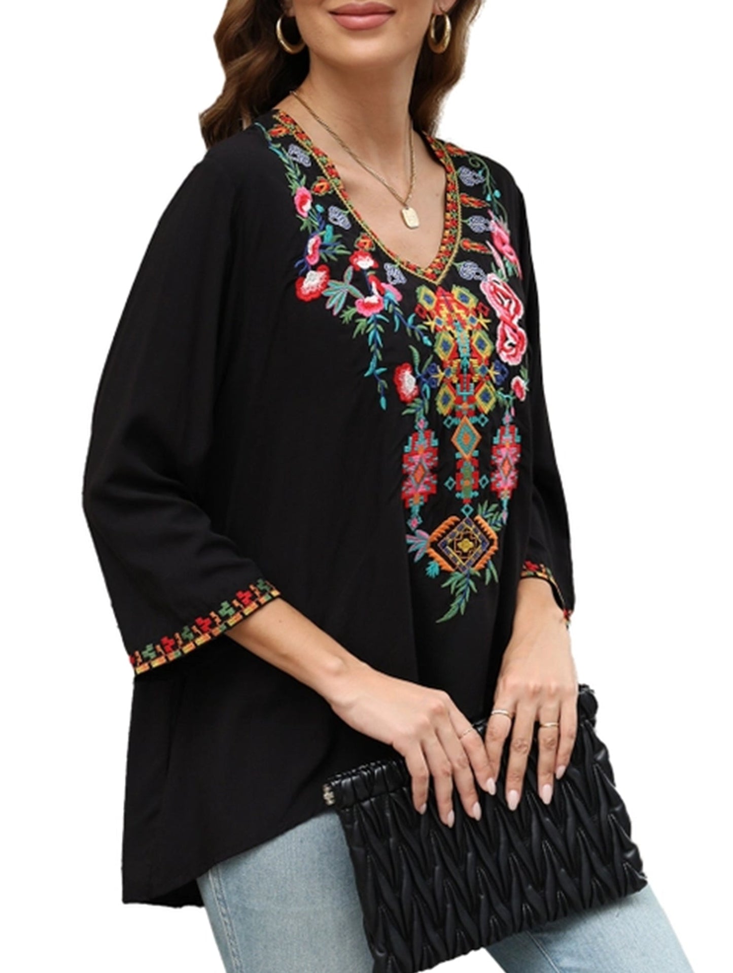 COTTON V-NECK STYLE EMBROIDERED TOP