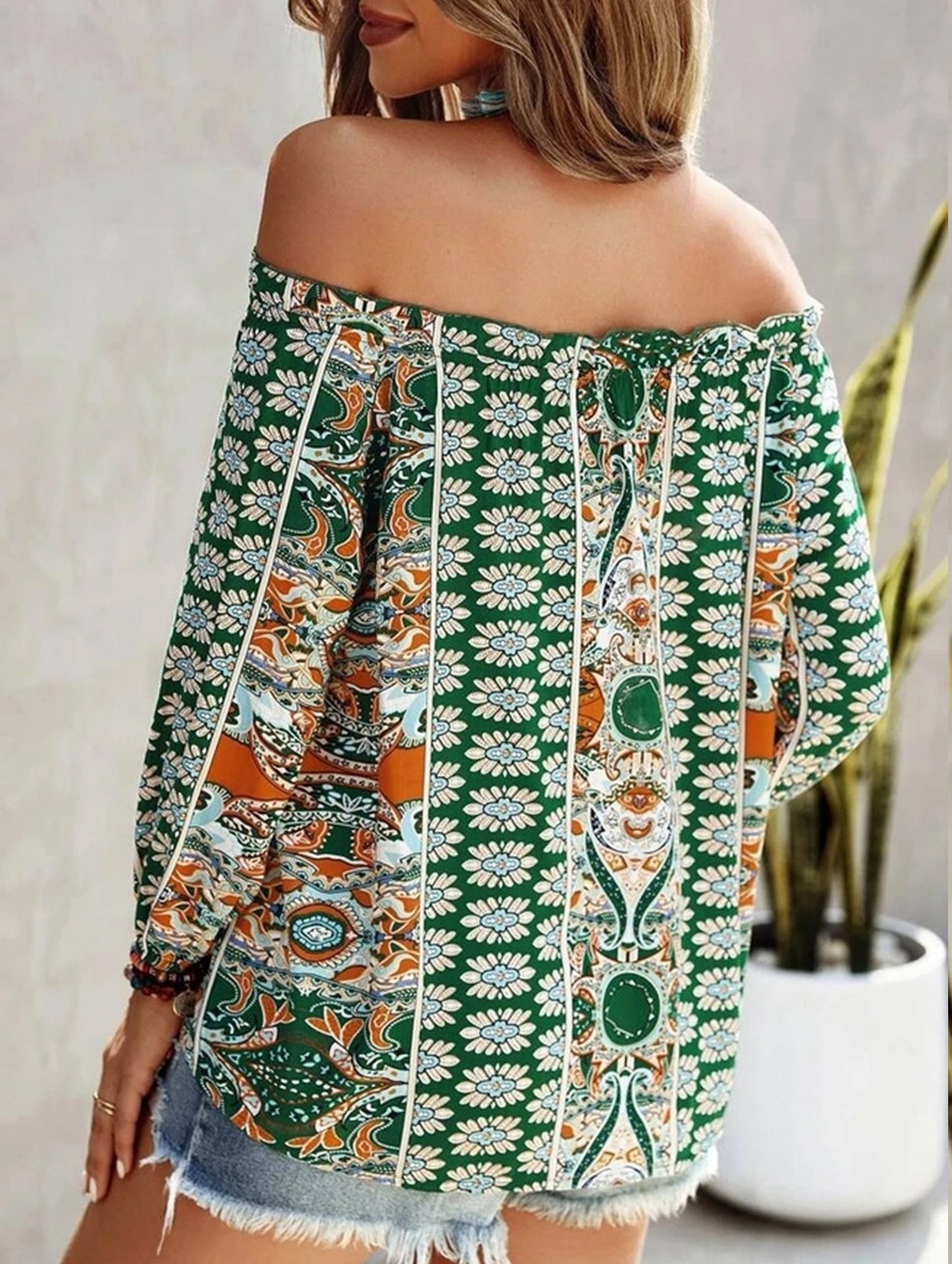 Floral Off-Shoulder Ruffle Knot Shirt