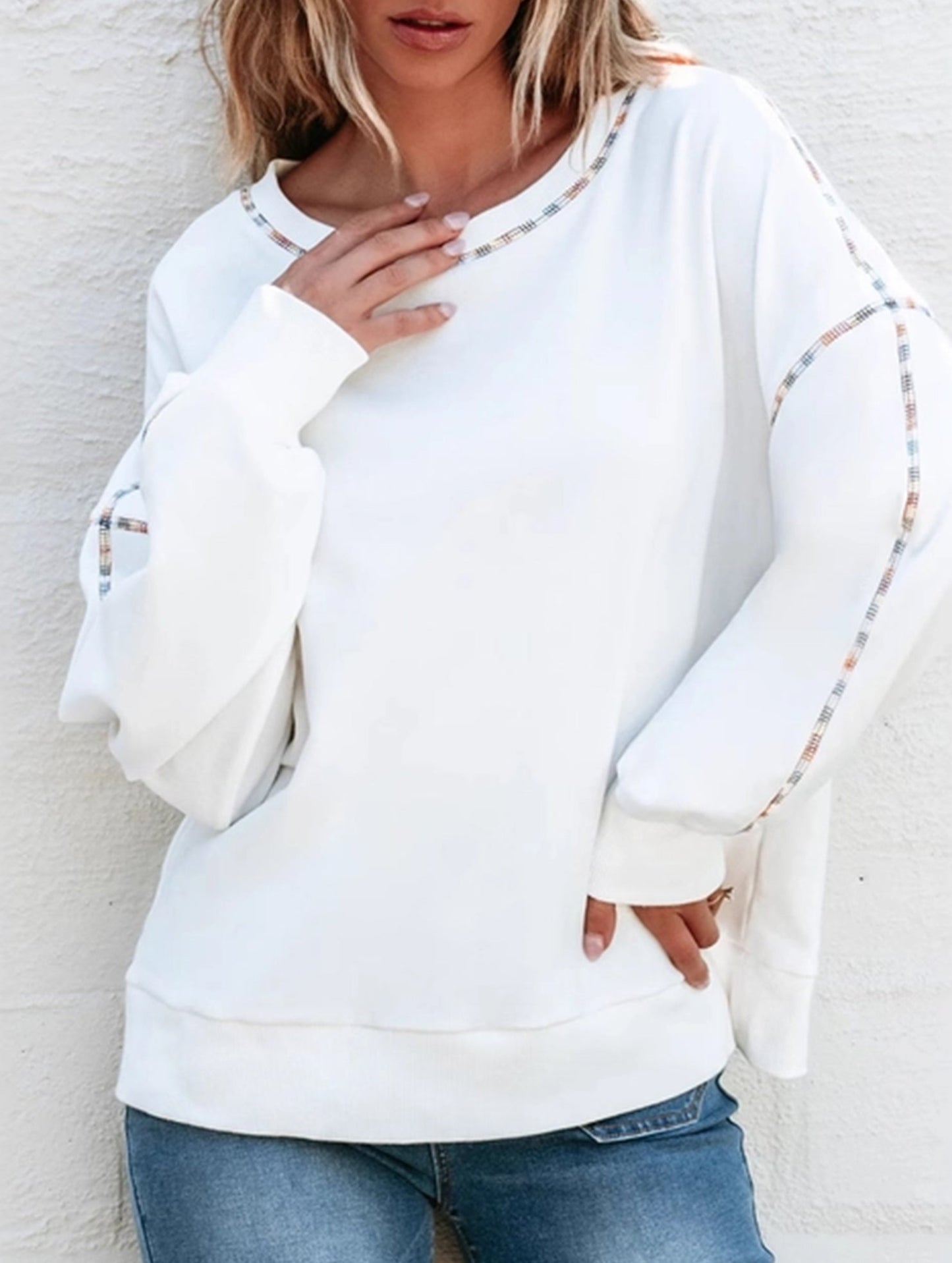 CASUAL STYLE PULLOVER WITH COLOR TRIM HOODIE