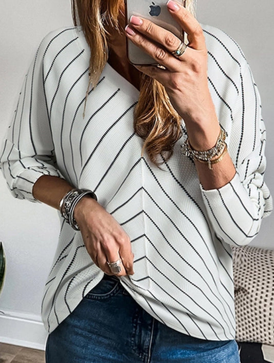 STYLISH COMMUTER STRIPED KNITWEAR LADY