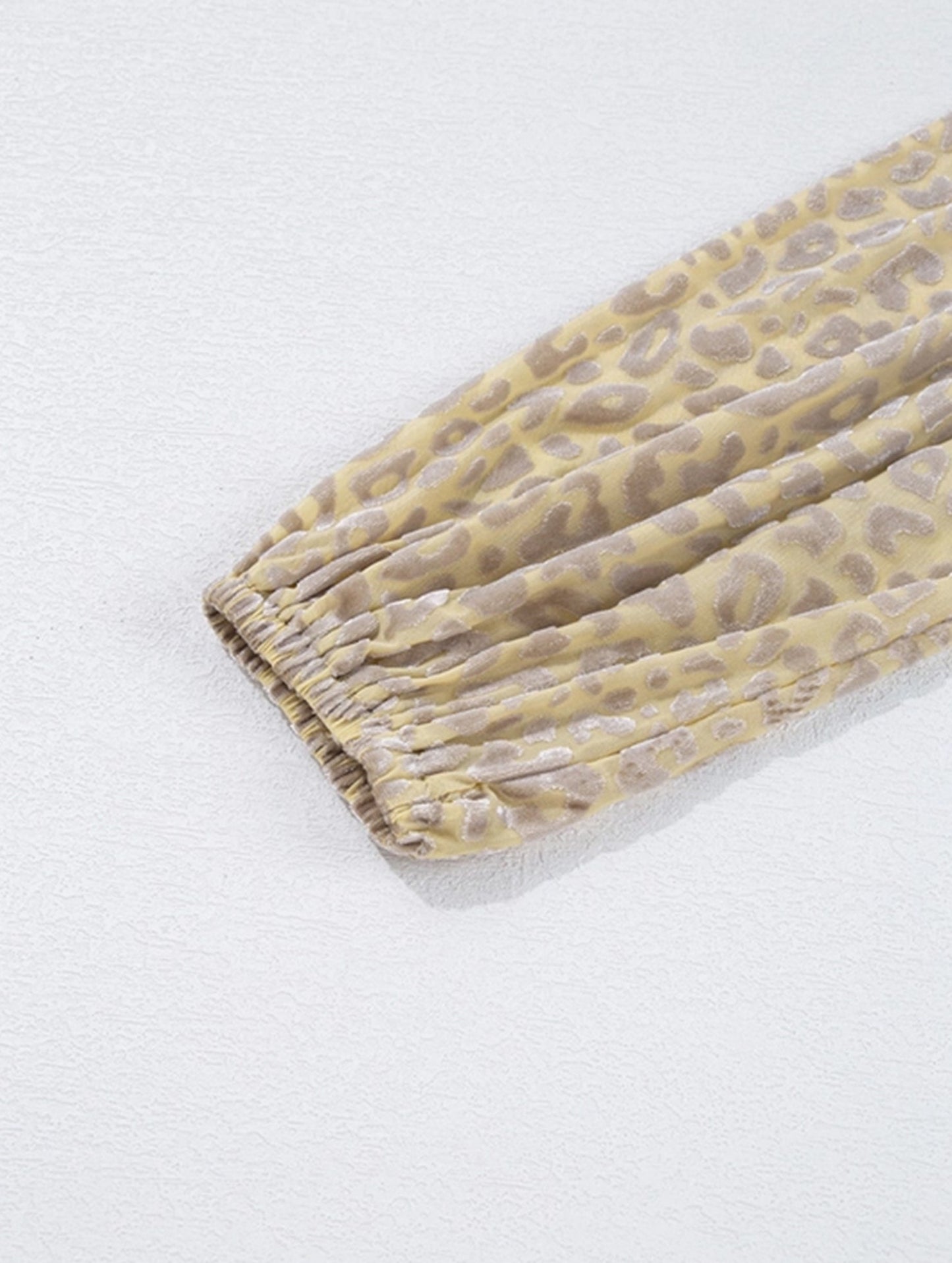 Fashion Forward Leopard Print One Shoulder Top ??Stretchy Casual Pullover