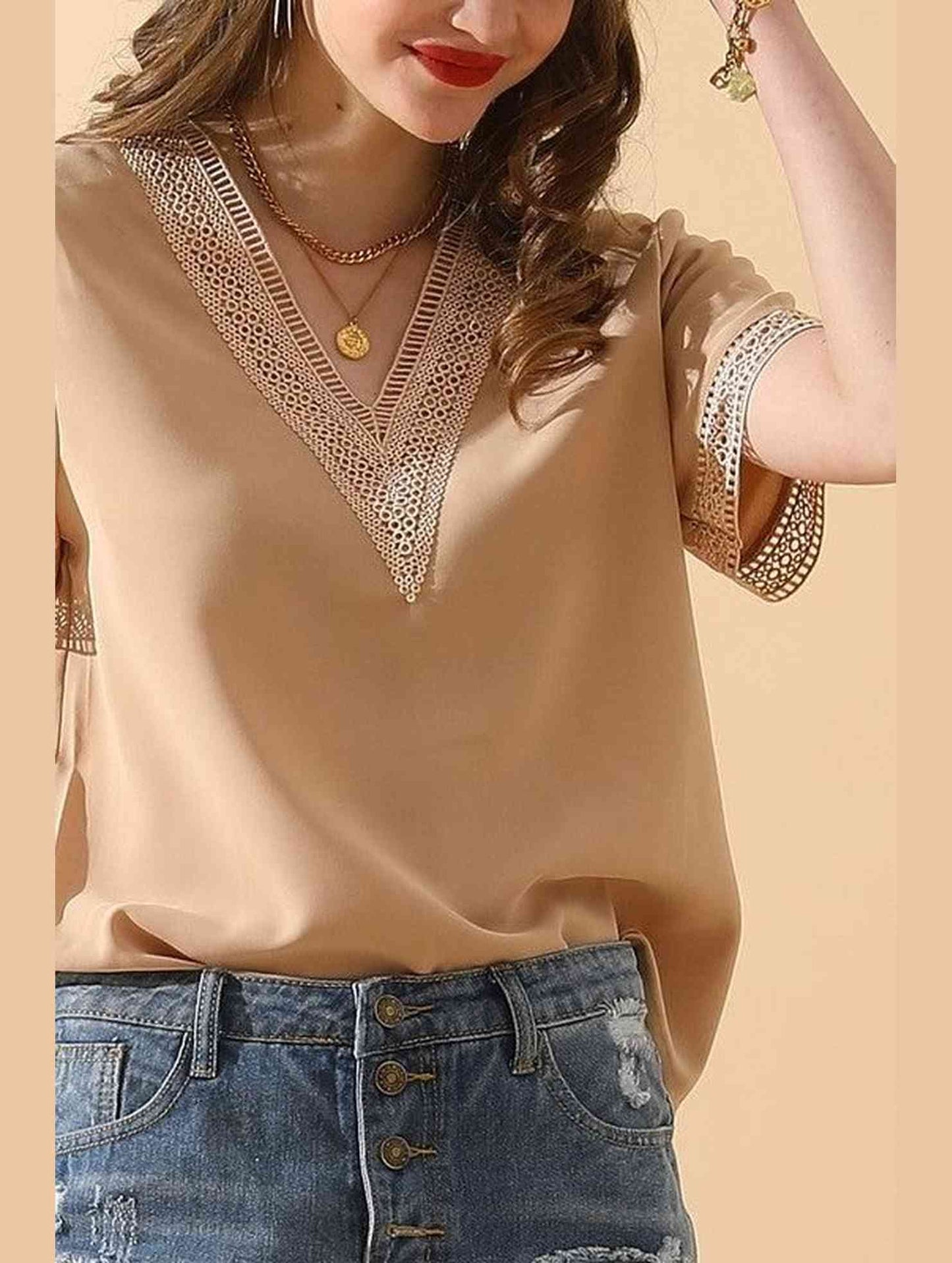 V NECK LACE POINT SHORT SLEEVE BLOUSE TOP - Doublju