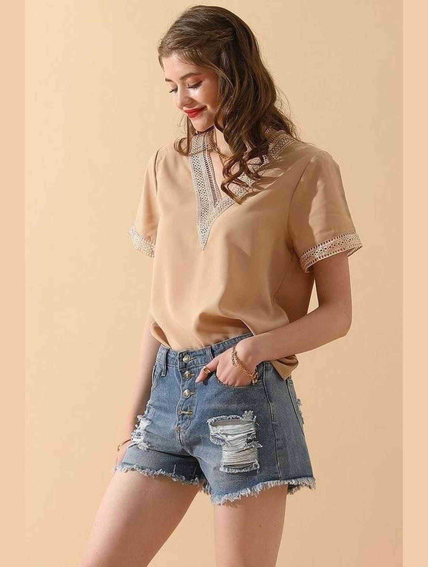 V NECK LACE POINT SHORT SLEEVE BLOUSE TOP - Doublju