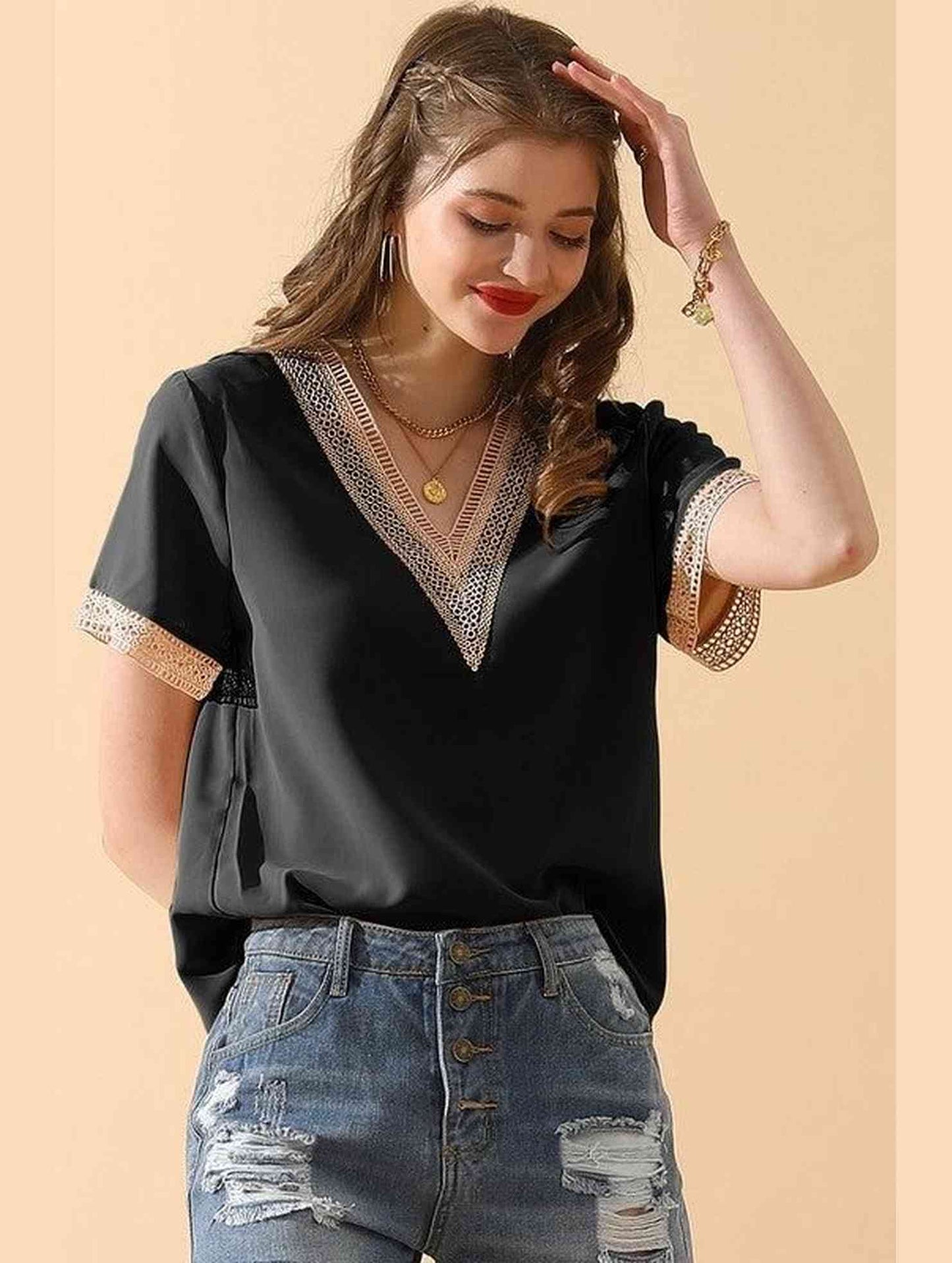 V NECK LACE POINT SHORT SLEEVE BLOUSE TOP - Doublju