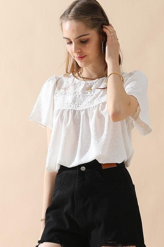 ROUND NECK RACE DETAILED SHORT SLEEVE BLOUSE - Doublju