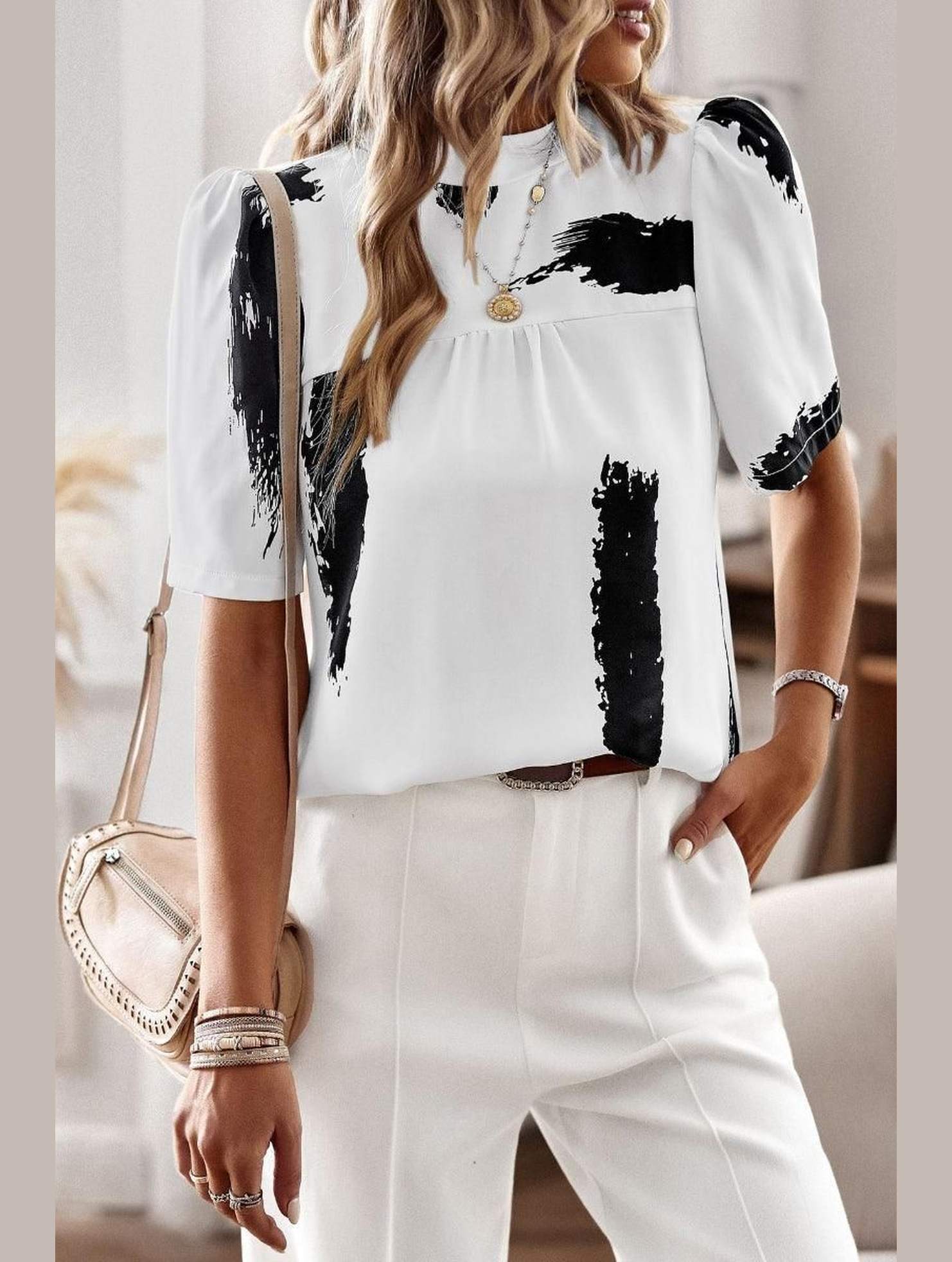 UNIQUE PATTERN HALF NECK BLOUSE - Doublju