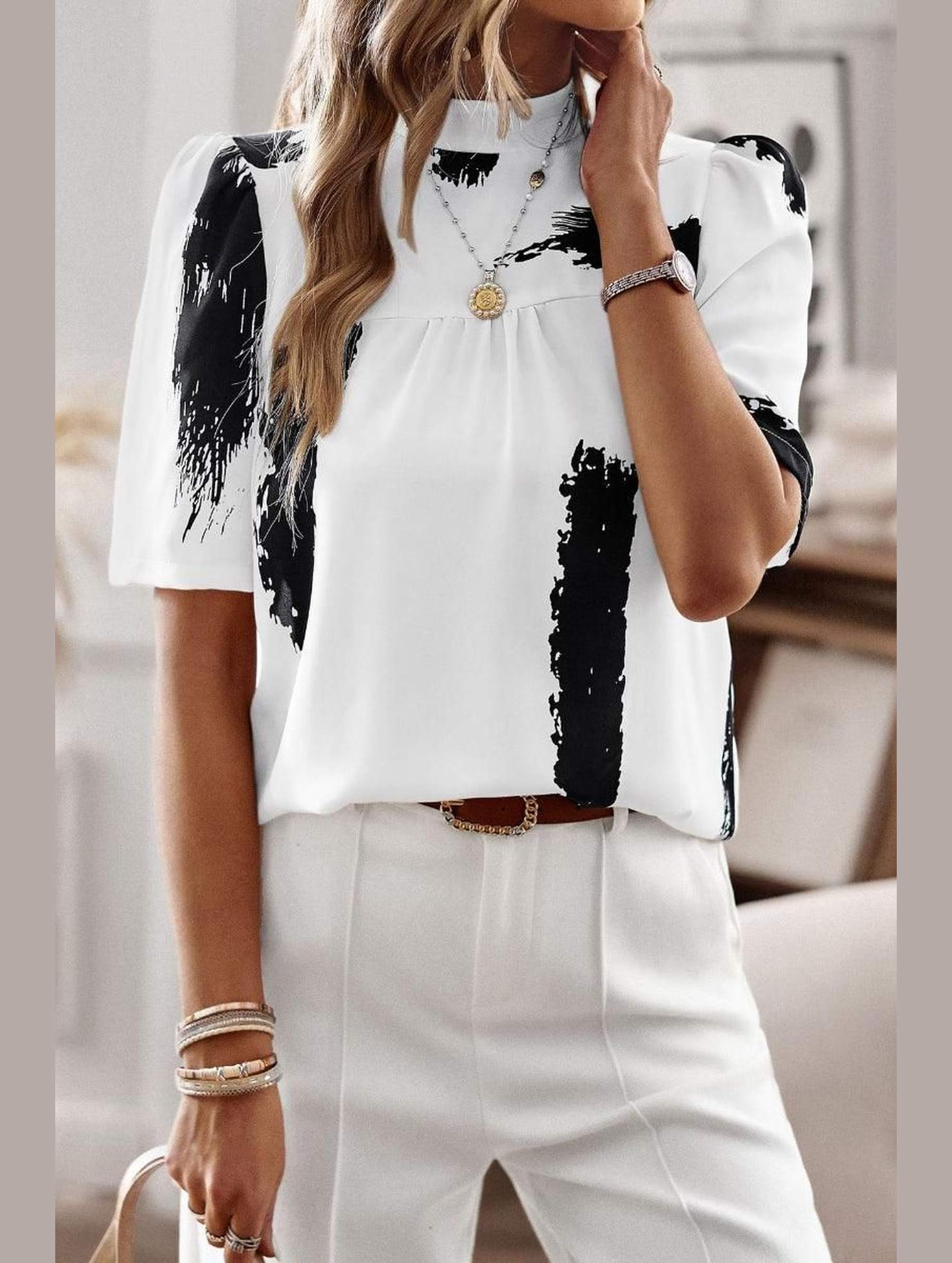 UNIQUE PATTERN HALF NECK BLOUSE - Doublju