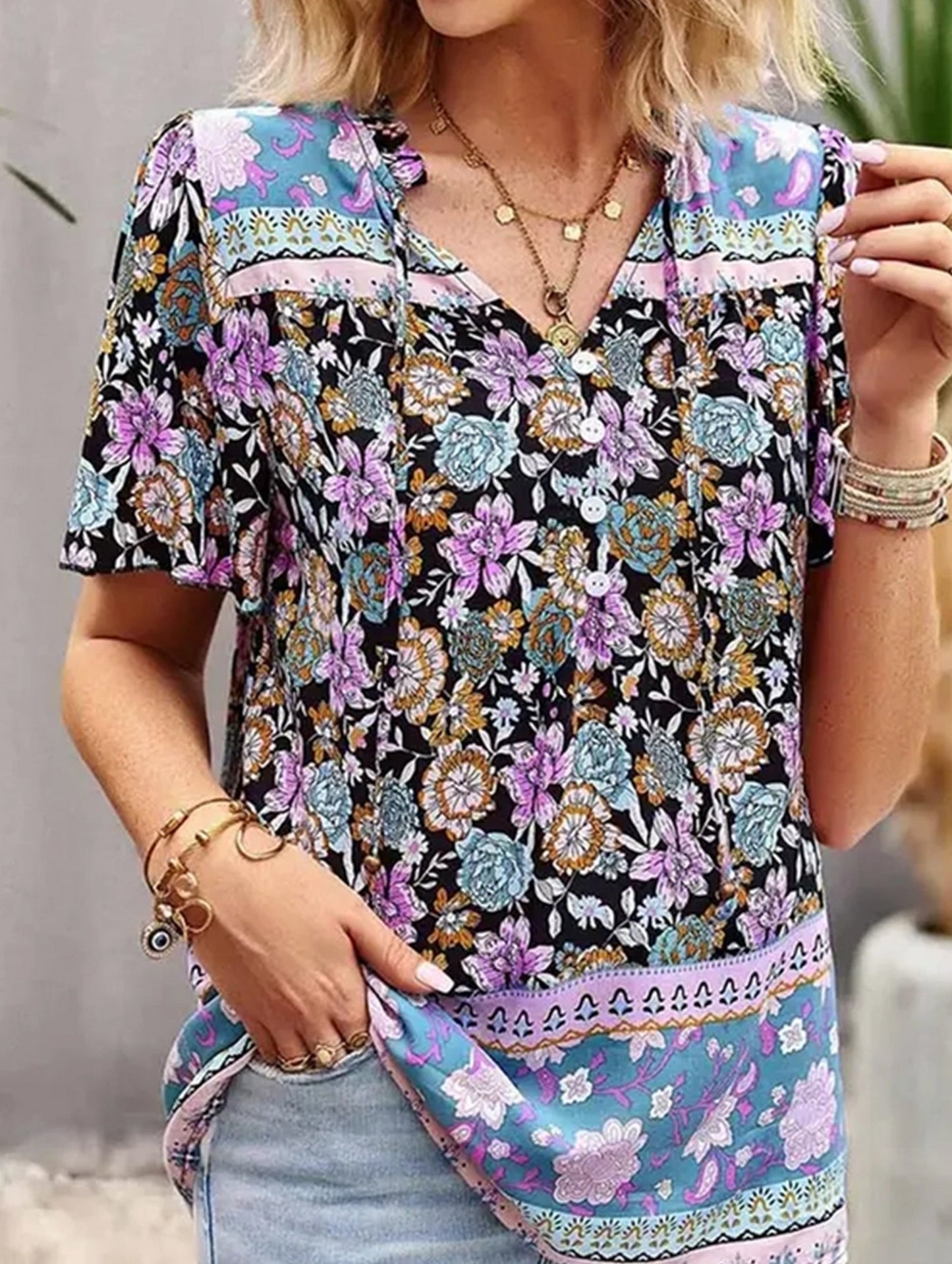 FLOWER PATTERNED HALF BUTTON V NECK TUNIC TOP