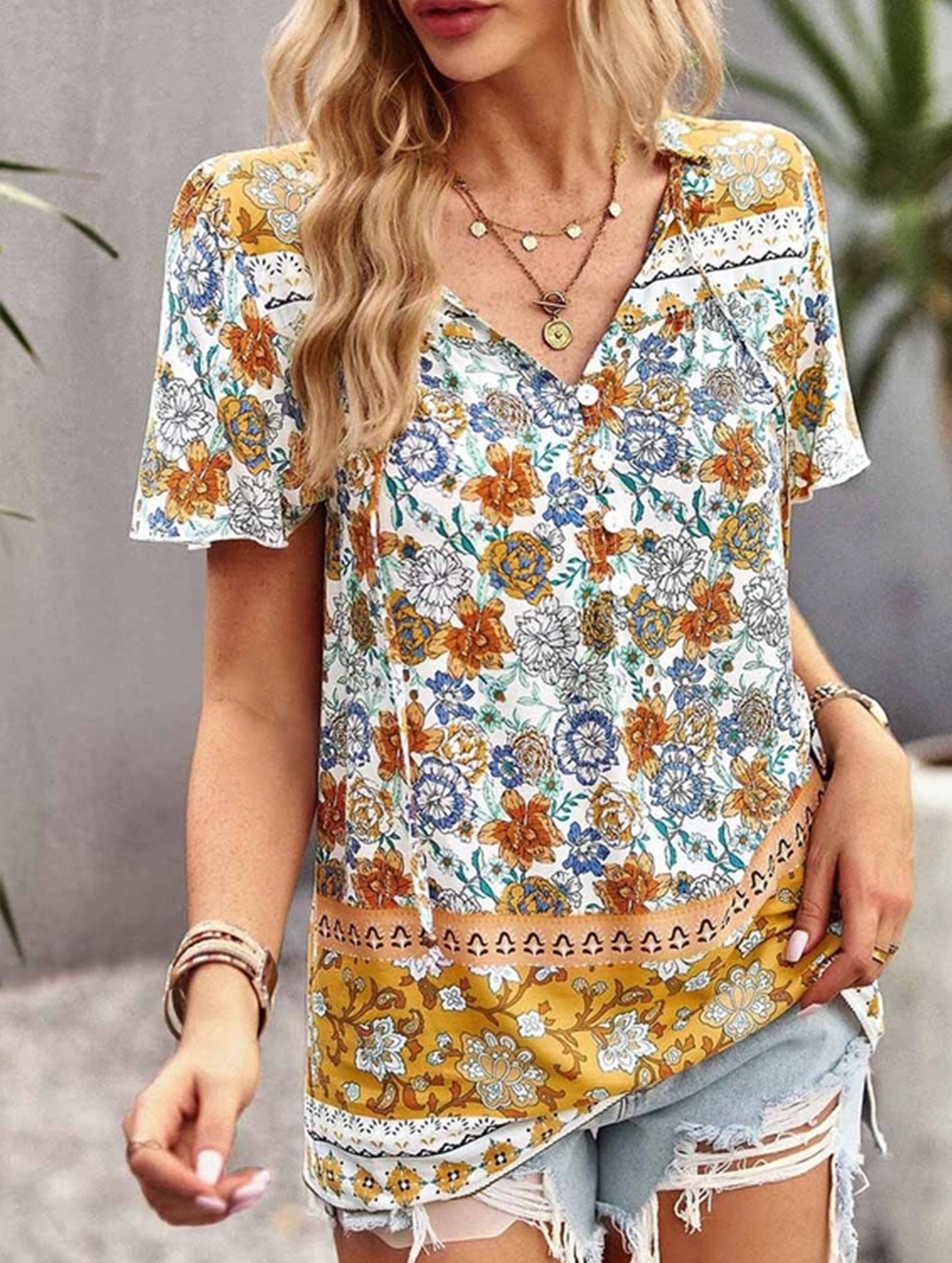 FLOWER PATTERNED HALF BUTTON V NECK TUNIC TOP