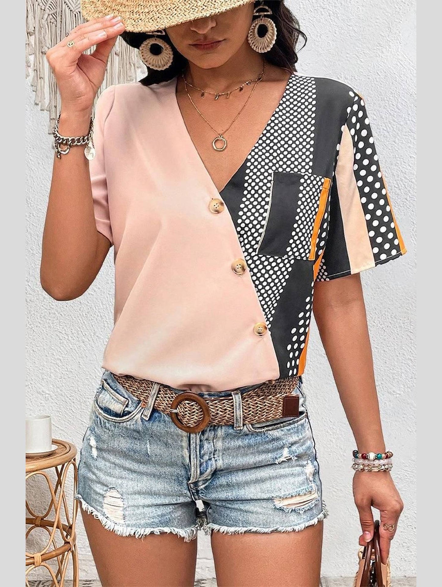 WOMEN CROSS WRAP BUTTON DECKED PATTERN BLOCK TEE - Doublju