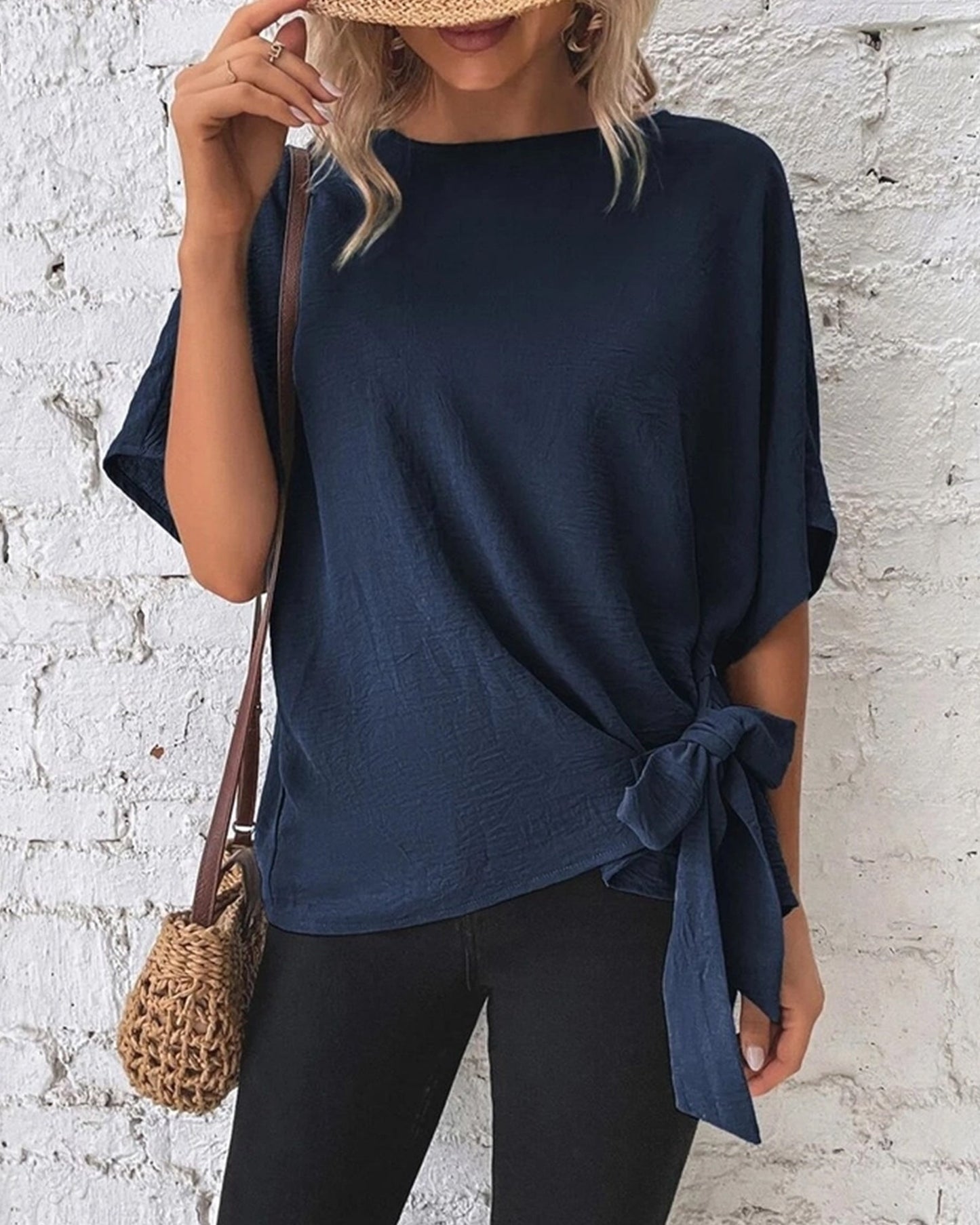 BATWING SLEEVED HEM KNOT LOOSE BLOUSE