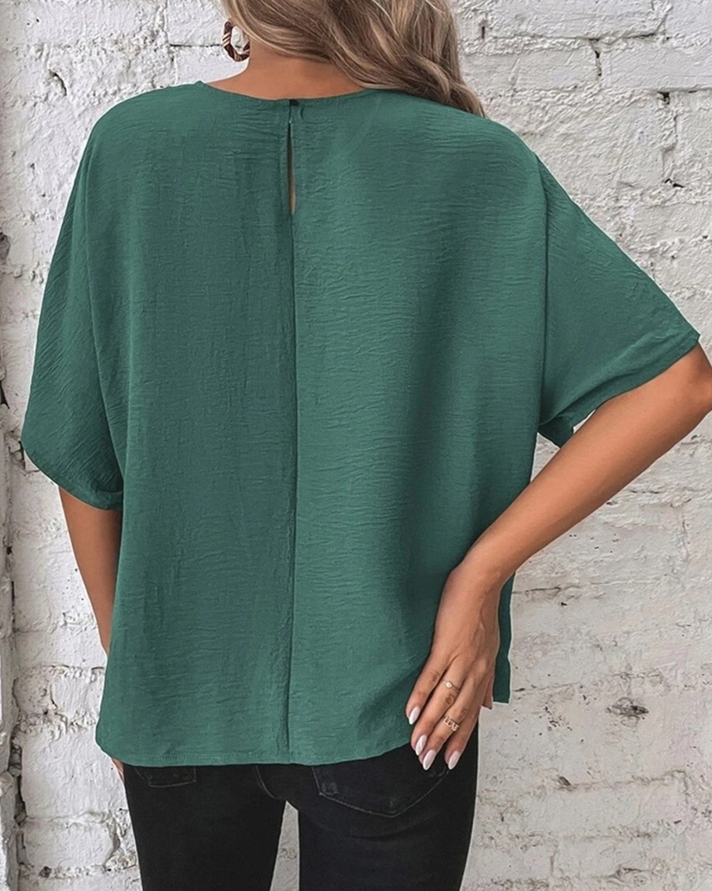 BATWING SLEEVED HEM KNOT LOOSE BLOUSE