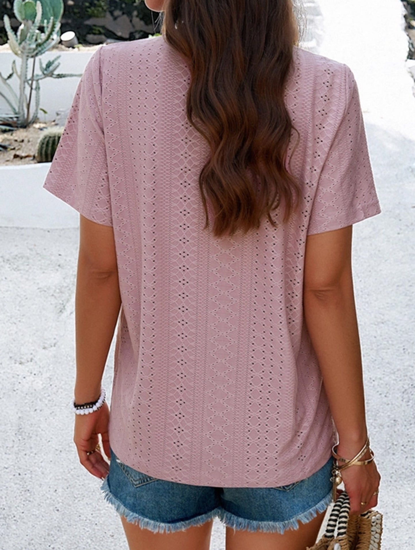 Temperament Casual Solid Color V-Neck Blouse ??Lightweight Summer Top for Women