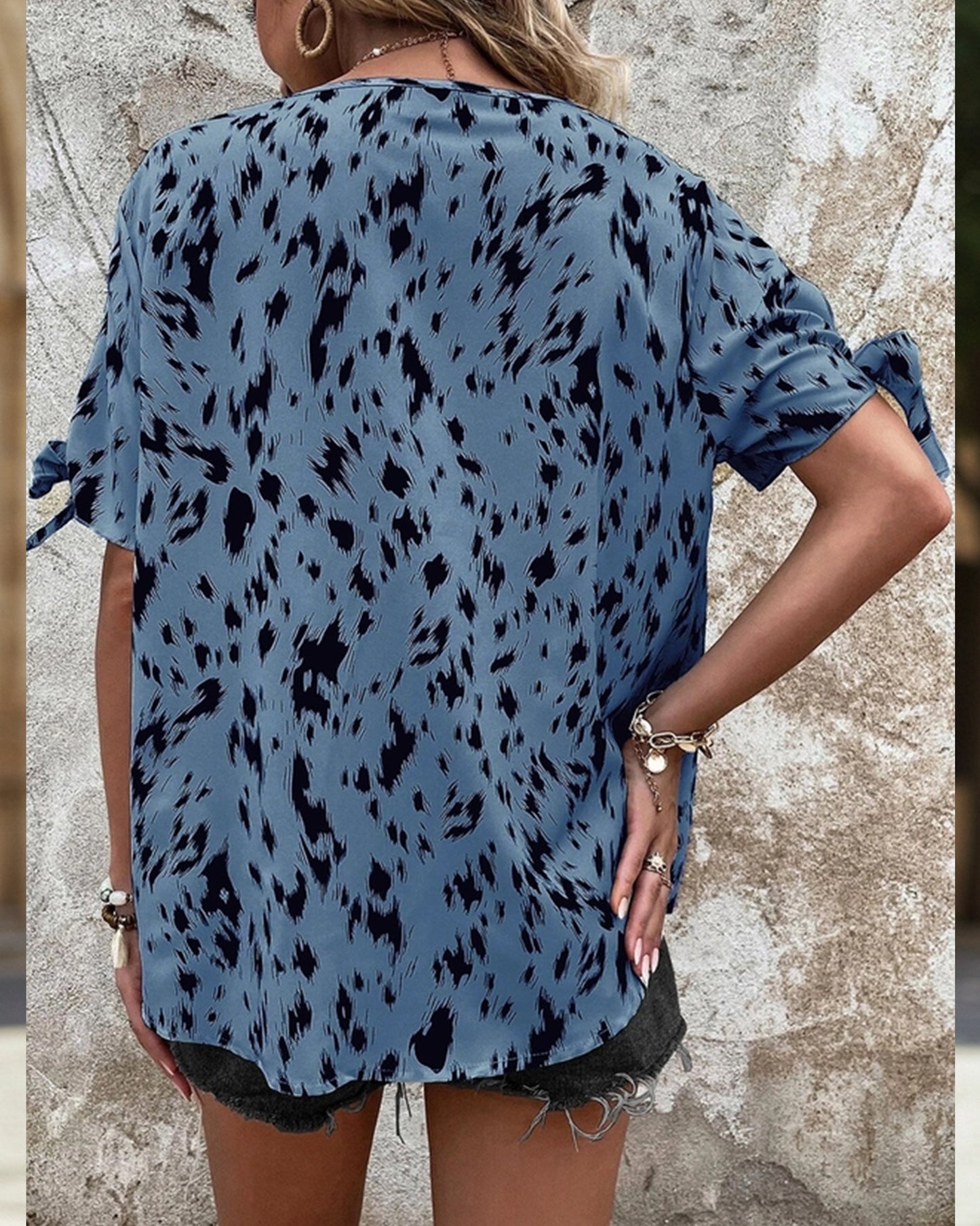 LEOPARD PRINT BLOUSE WITH ROUND NECK STRAP