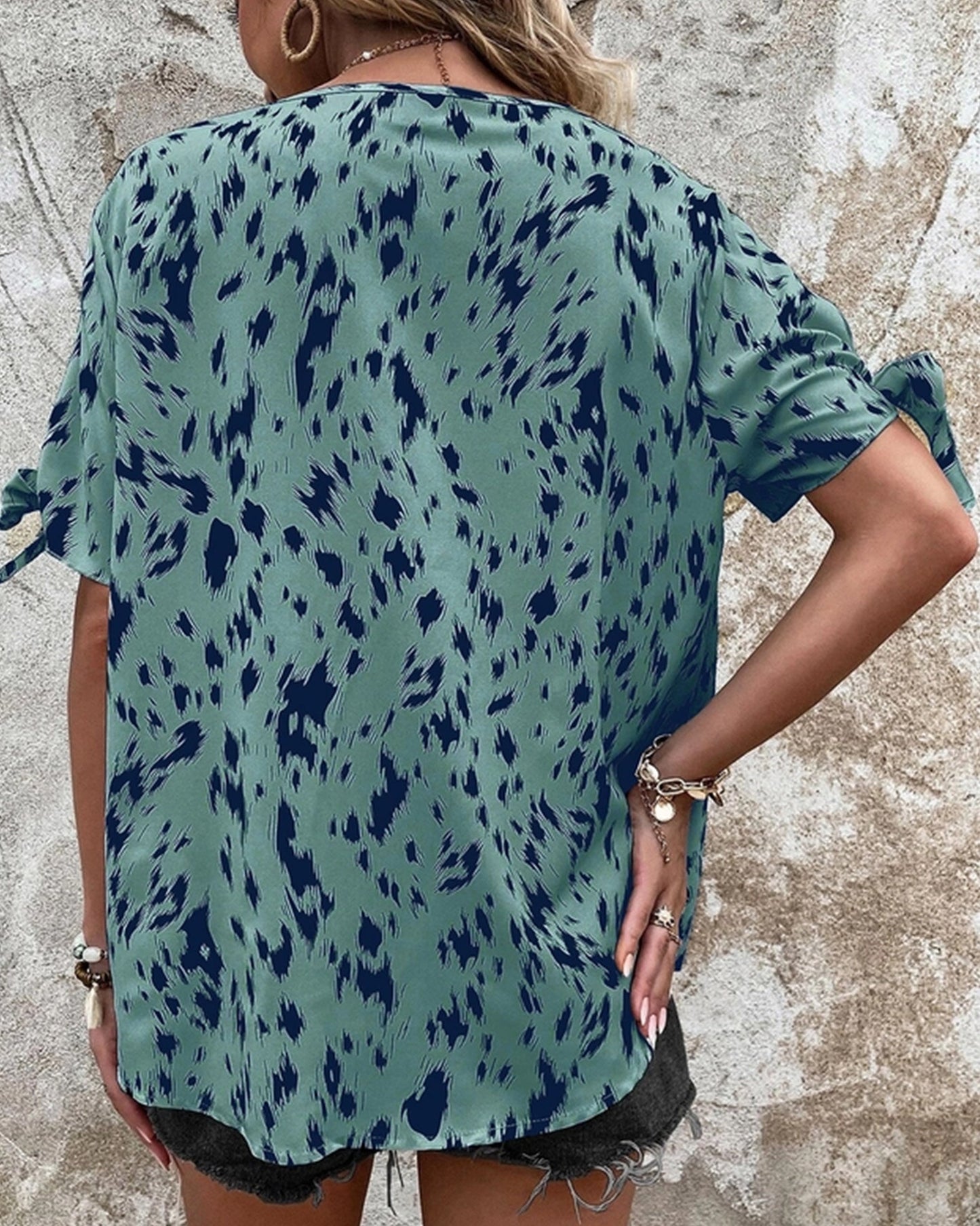 LEOPARD PRINT BLOUSE WITH ROUND NECK STRAP