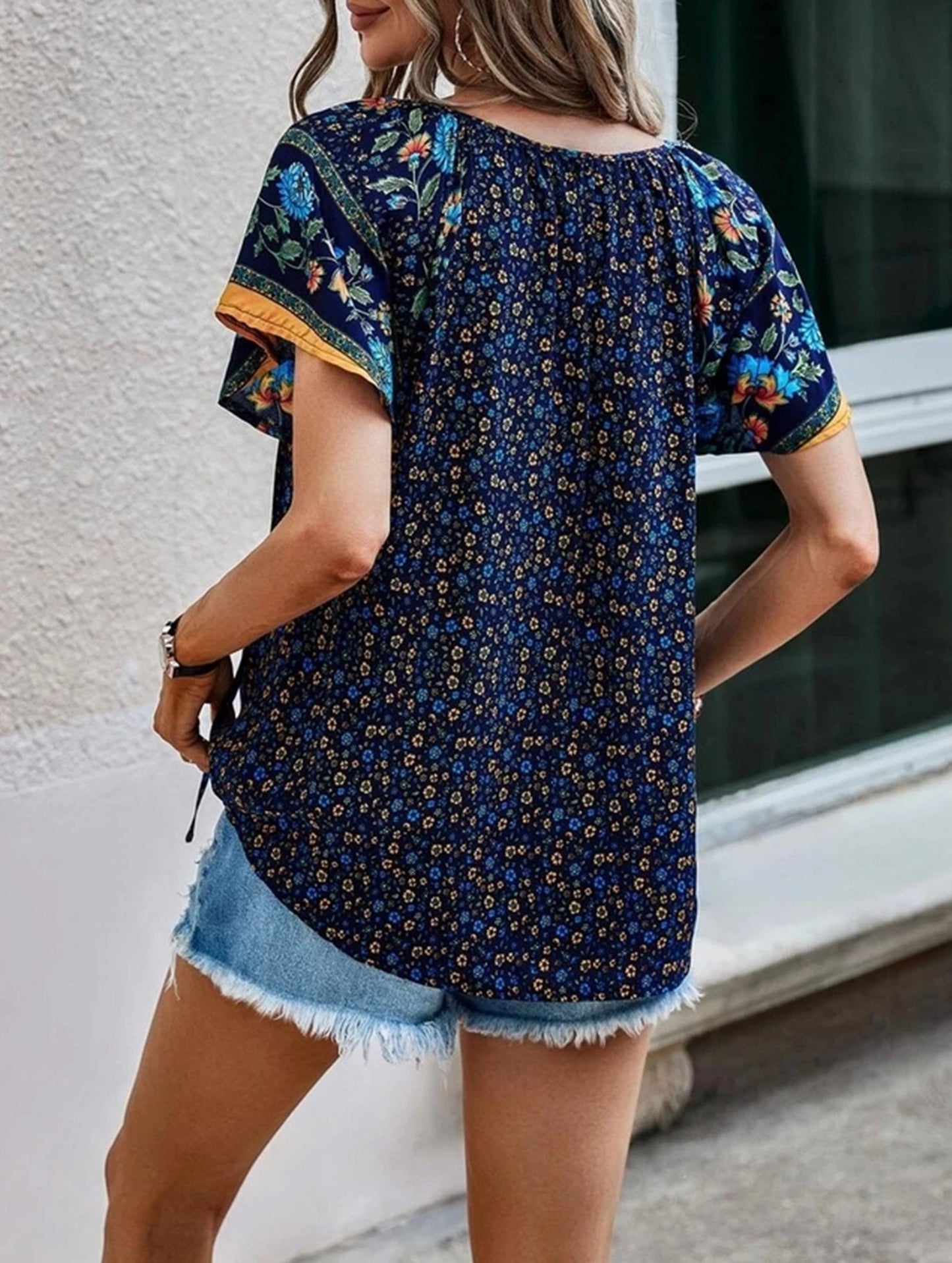 Clan Style Printed V-Neck Loose Fit Short Sleeve Shirt ??Women??¢s Casual Summer Top