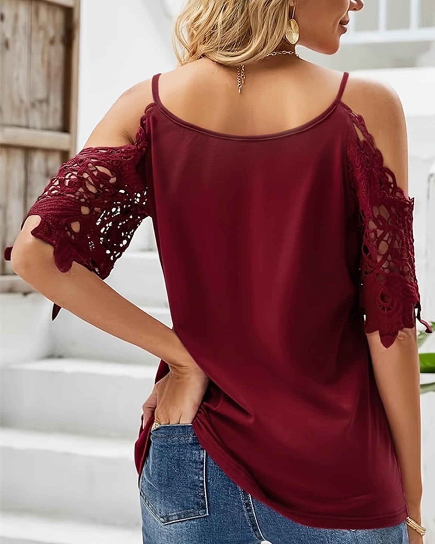 Lace V-Neck Off Shoulder Halter Top ??Summer Romantic Look