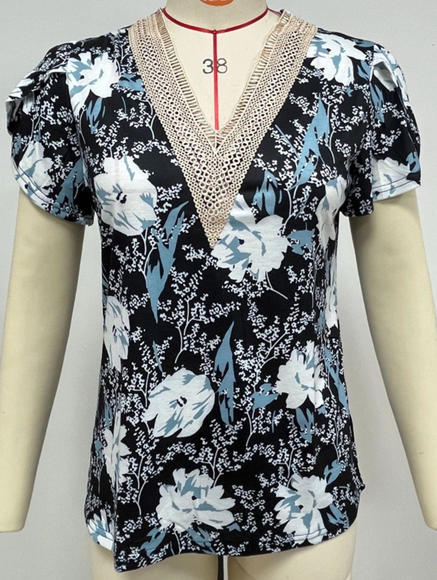 V-neck printed petal-sleeve loose pullover shirt